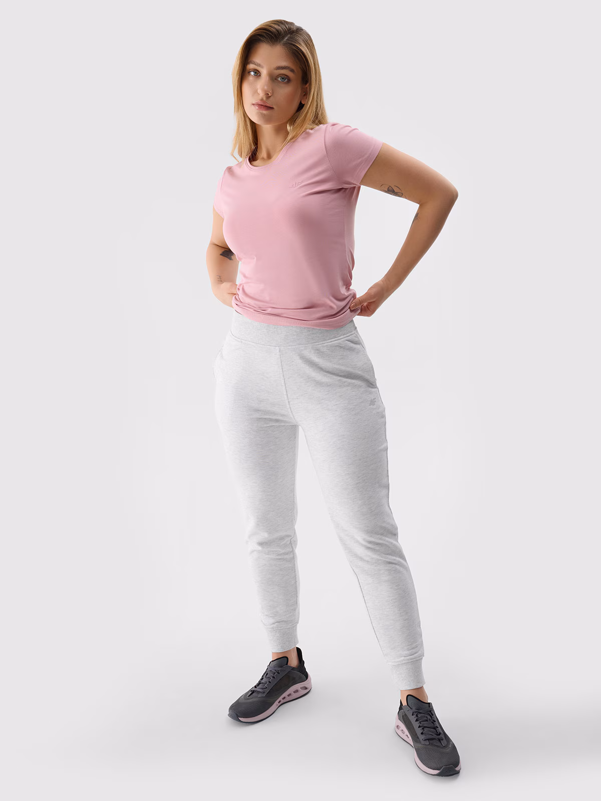 Spodnie dresowe joggery damskie - fioletowe