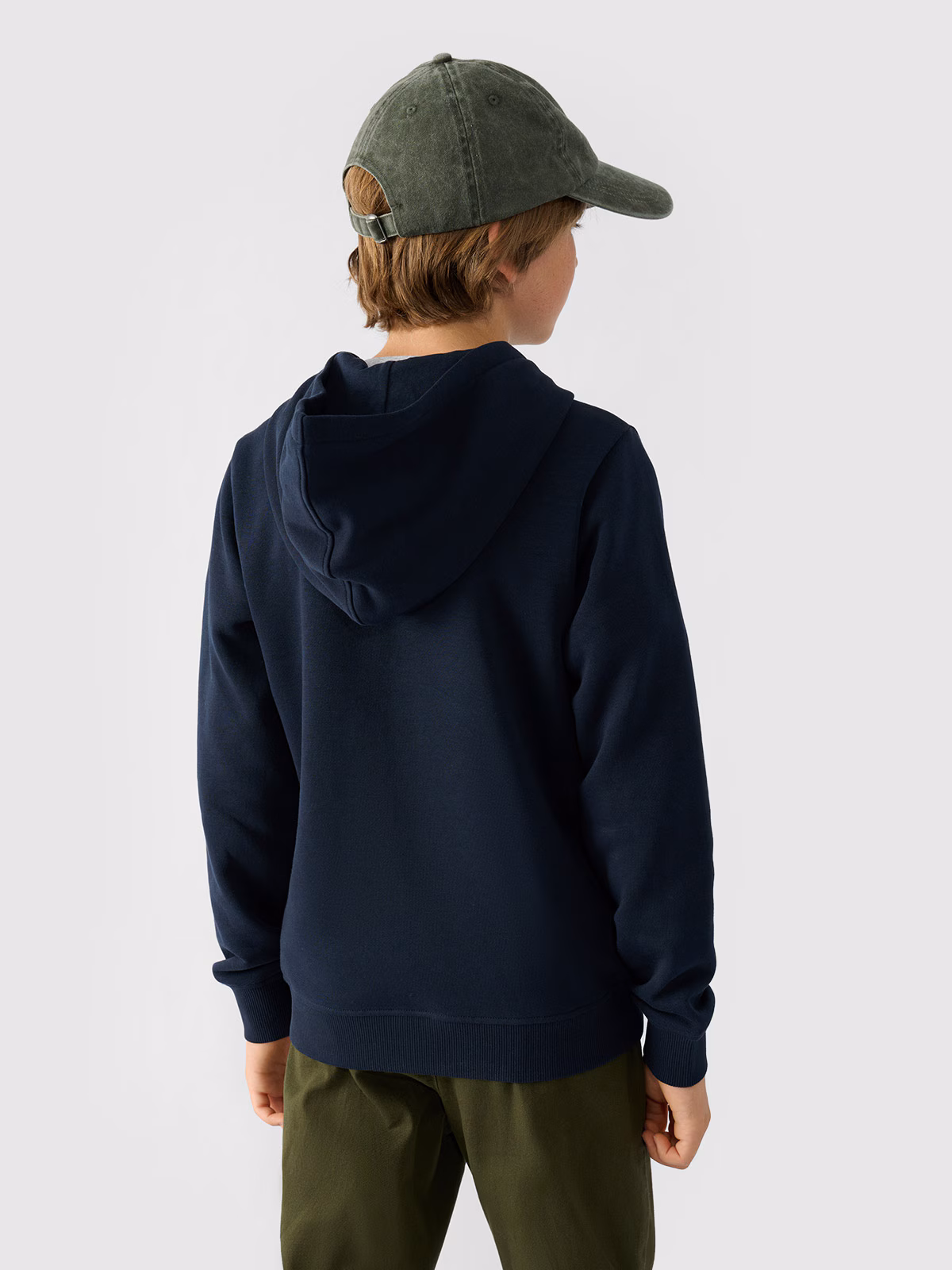 Bluza dresowa rozpinana z kapturem chłopięca - khaki