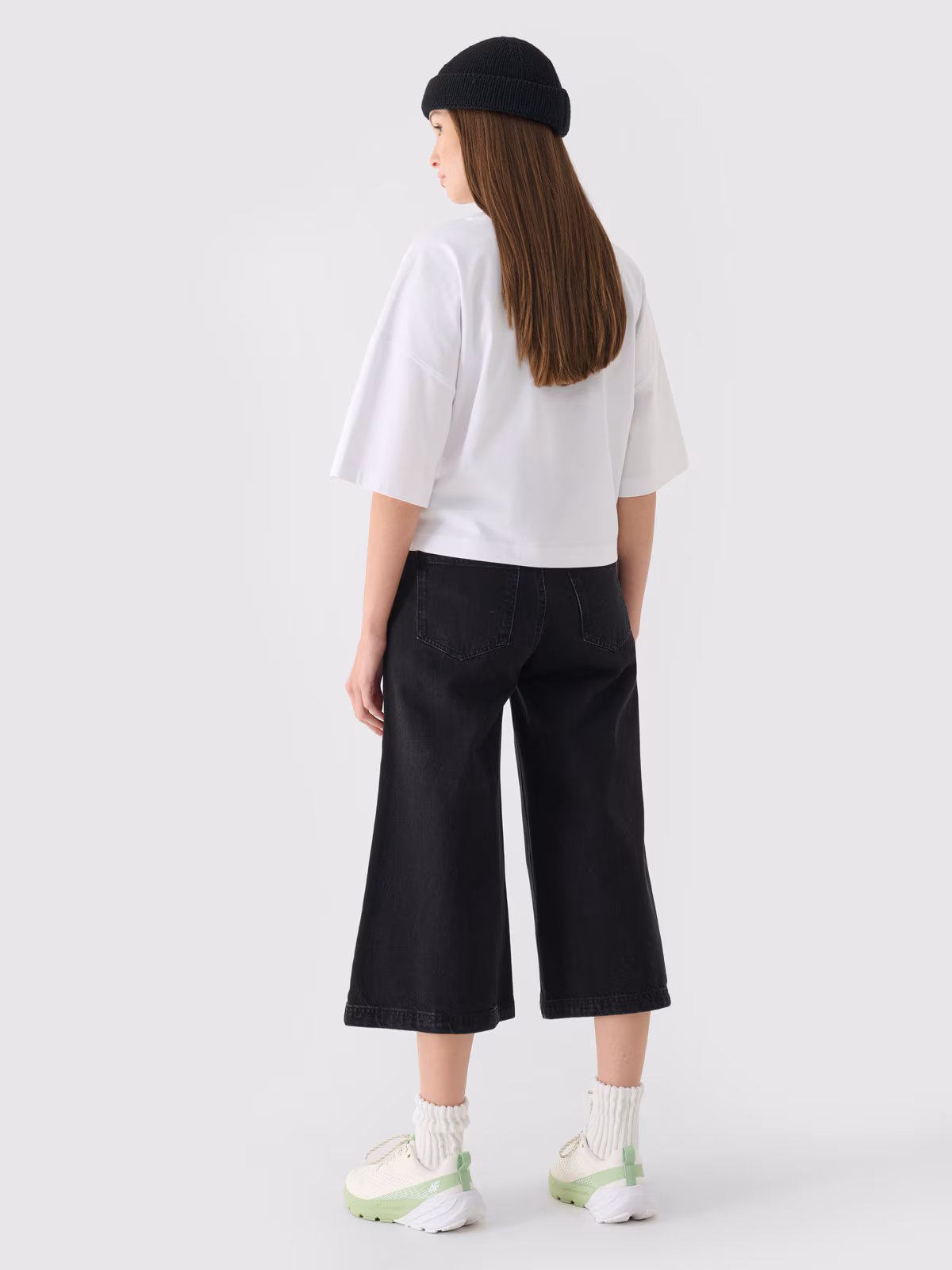 Jeansy baggy damskie Outhorn - czarne