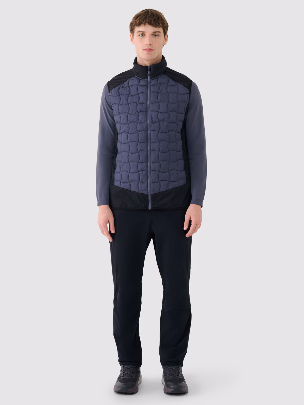 Bezrękawnik puchowy trekkingowy z wypełnieniem Primaloft Black męski - szary