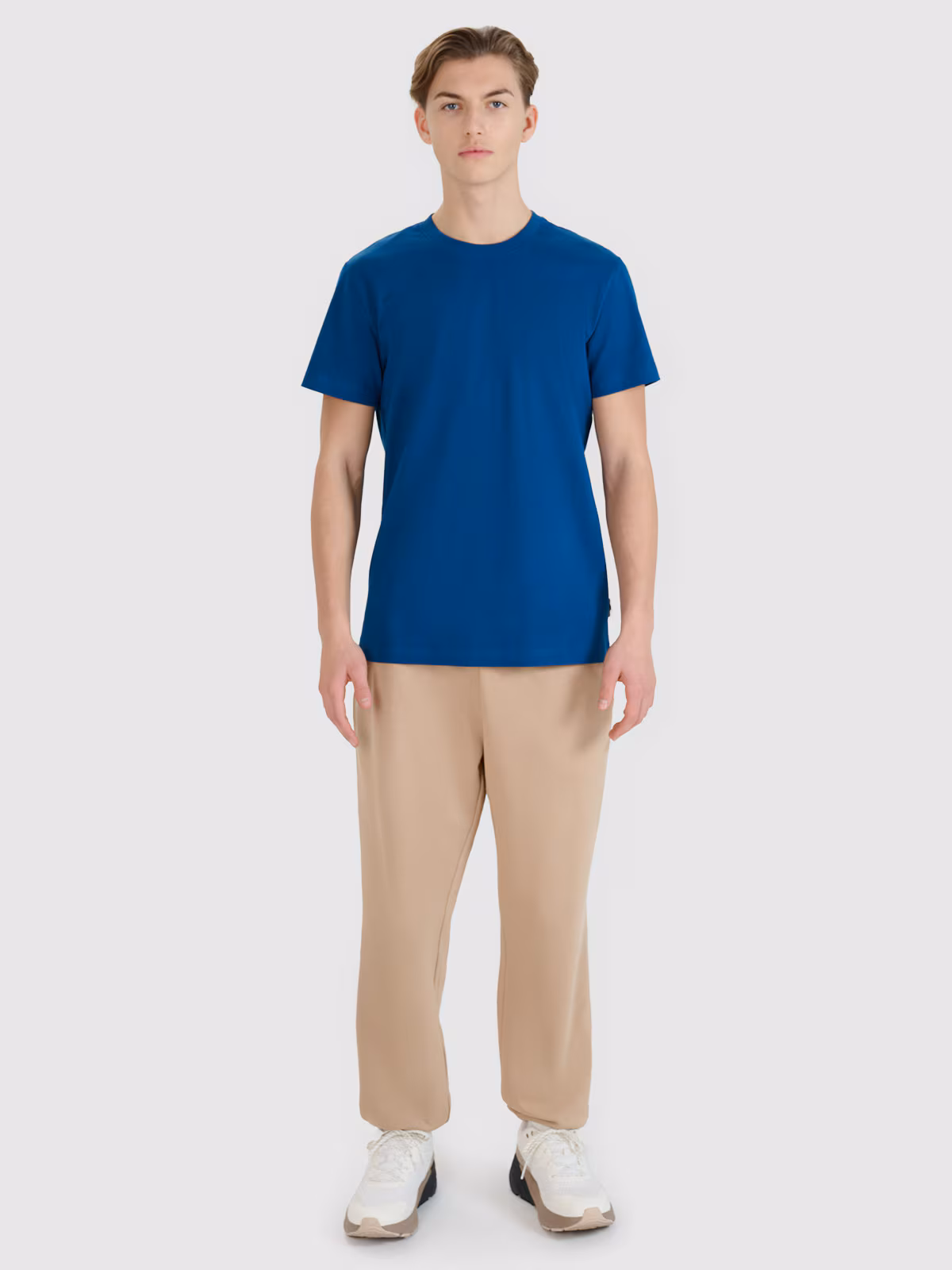 T-shirt regular z nadrukiem męski - beżowy