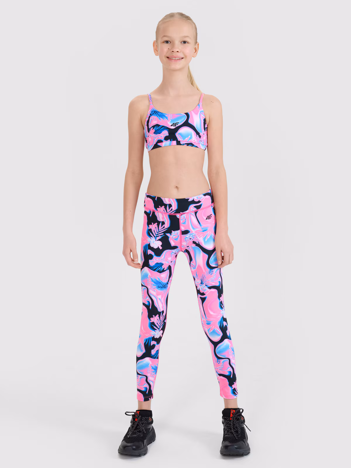 Biustonosz sportowy szybkoschnący dziewczęcy - multikolor