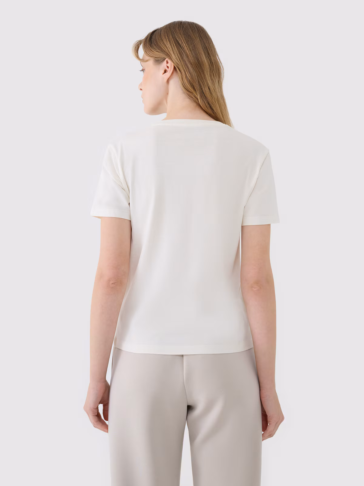 T-shirt oversize z modalem damski - biały