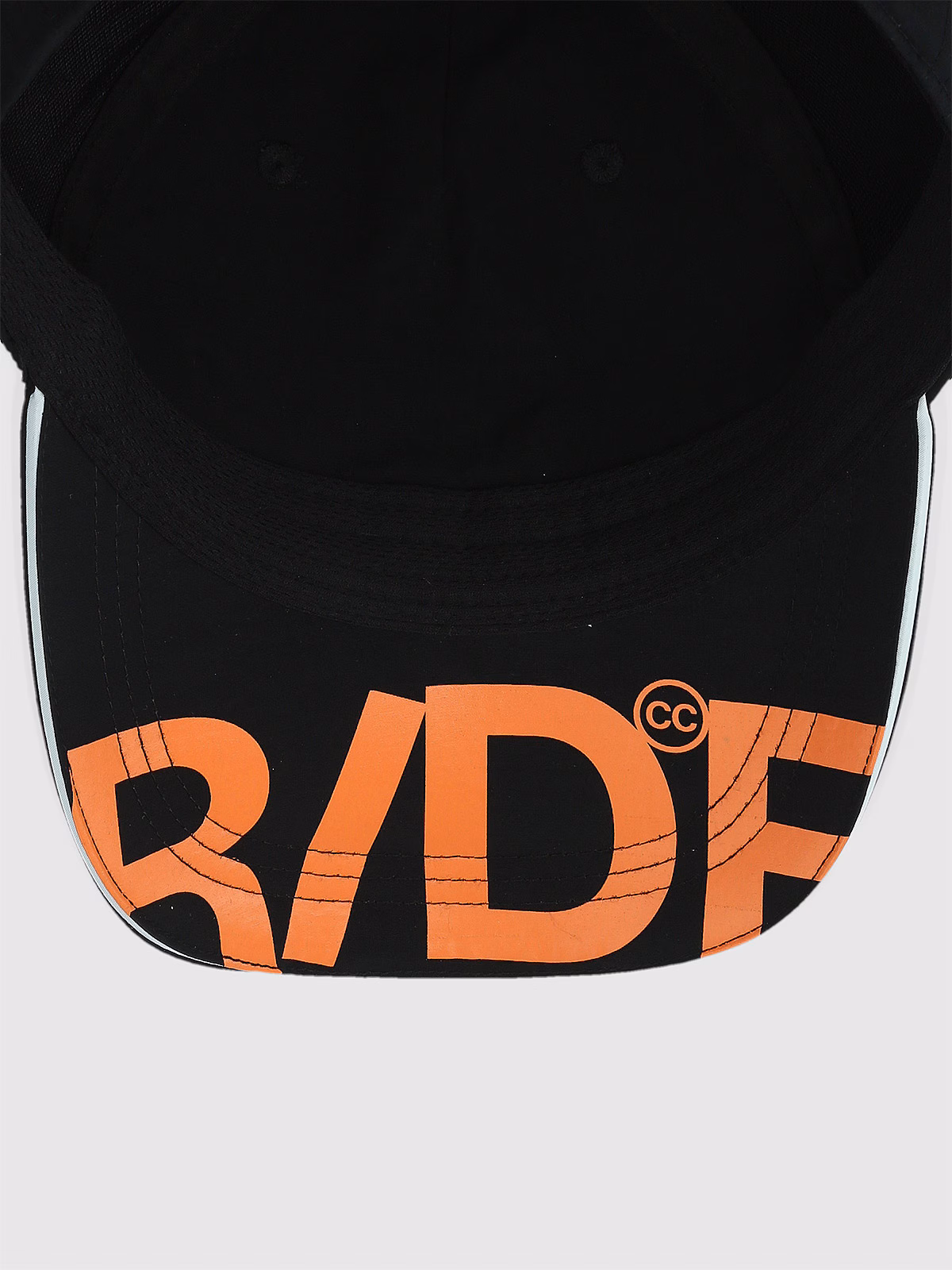 Czapka z daszkiem z regulacją ze stoperem uniseks - czarna