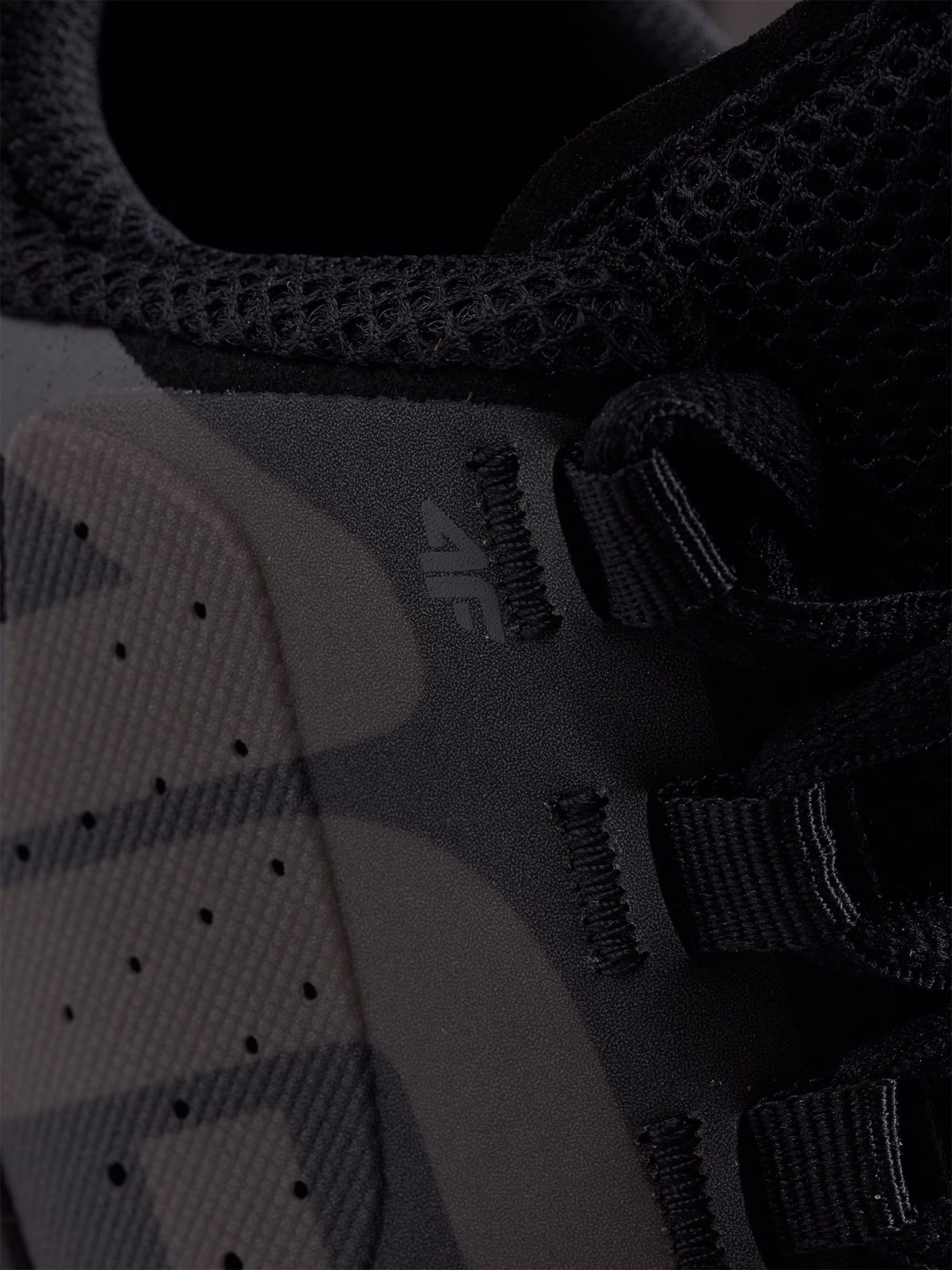 Niskie buty do sportów halowych Destroyer męskie - czarne