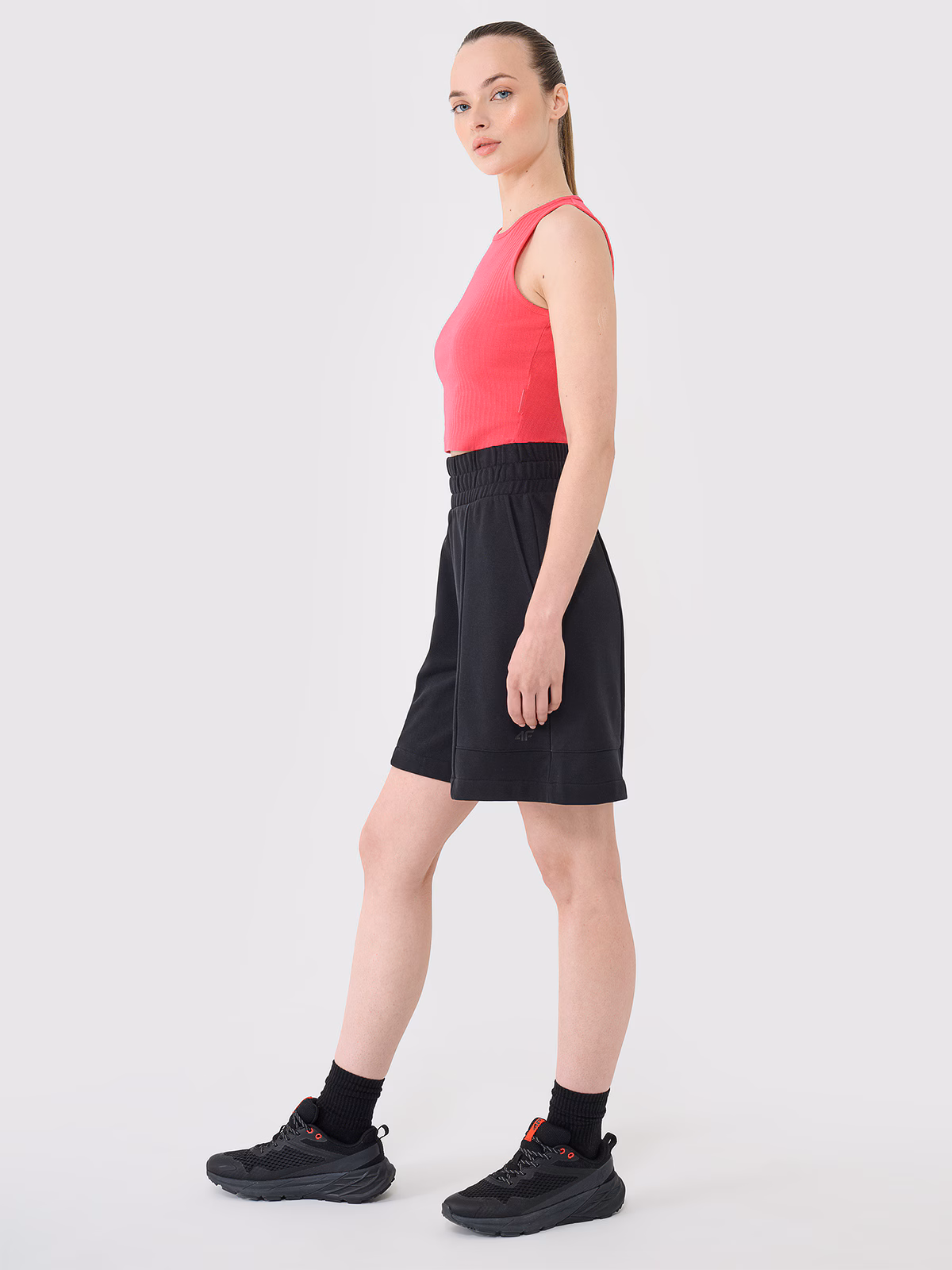 Spodenki dresowe damskie - czarne