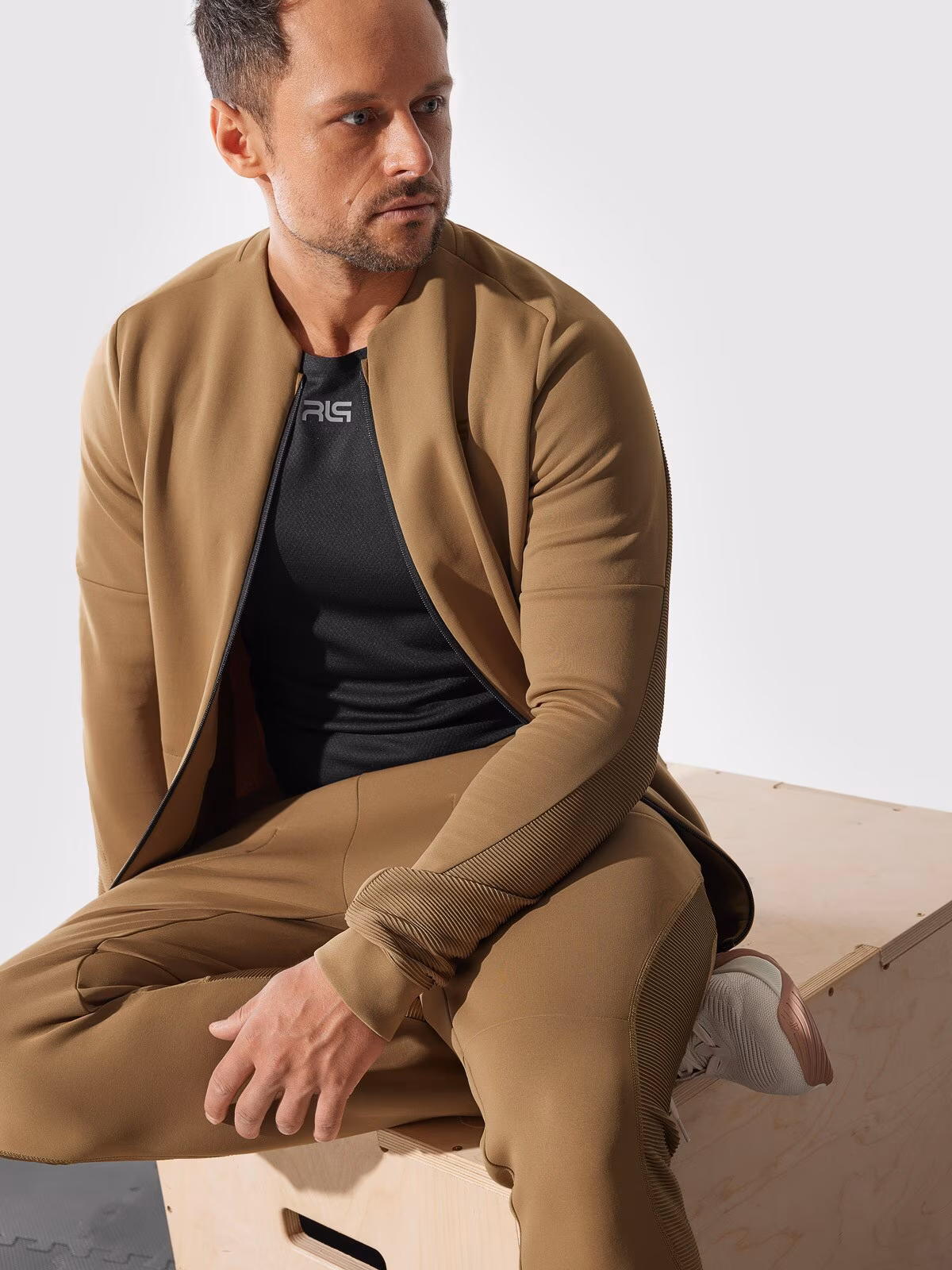 Spodnie treningowe szybkoschnące z materiałów z recyklingu męskie 4F x Robert Lewandowski