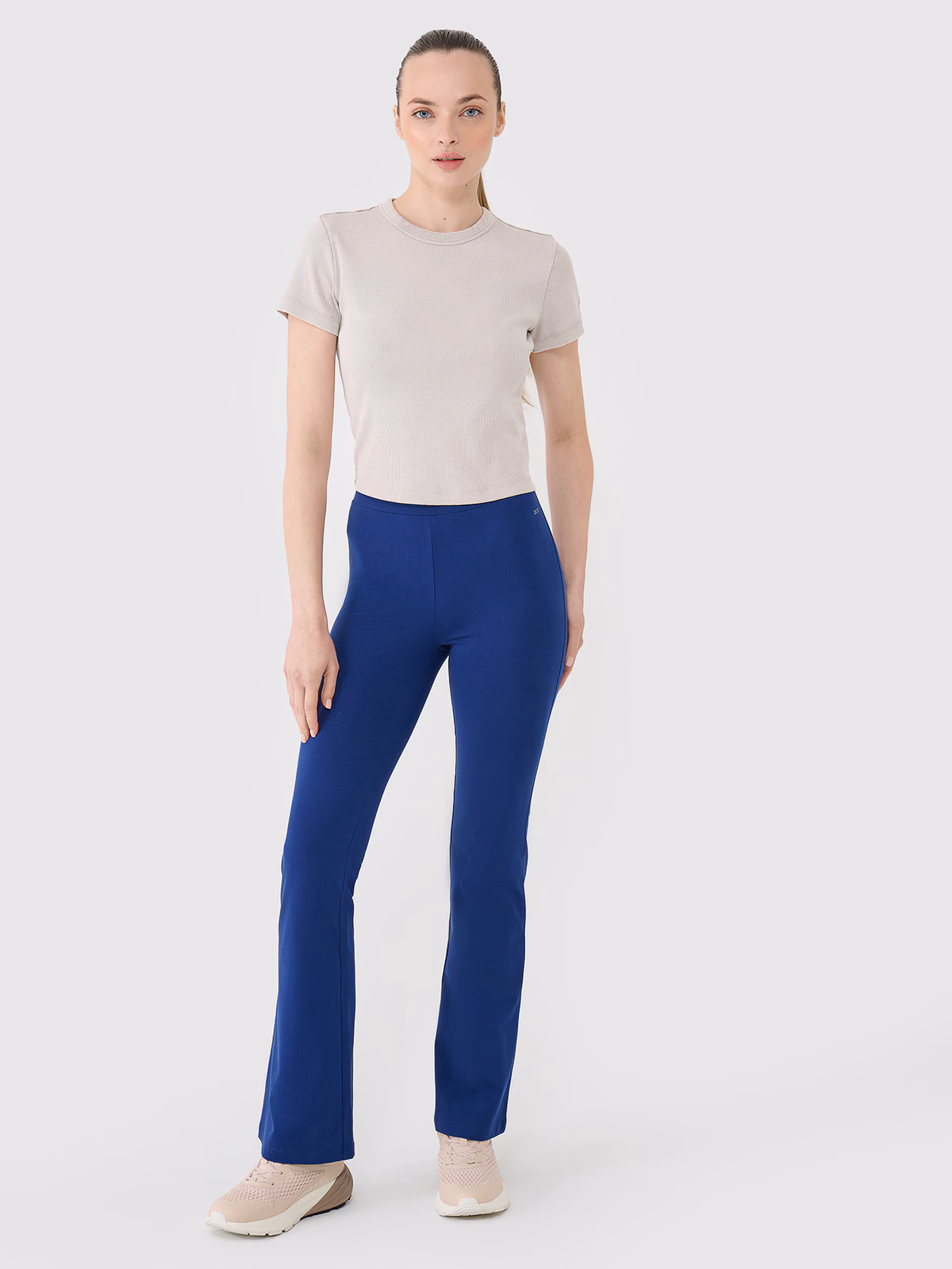 Legginsy z rozszerzanymi nogawkami damskie - granatowe