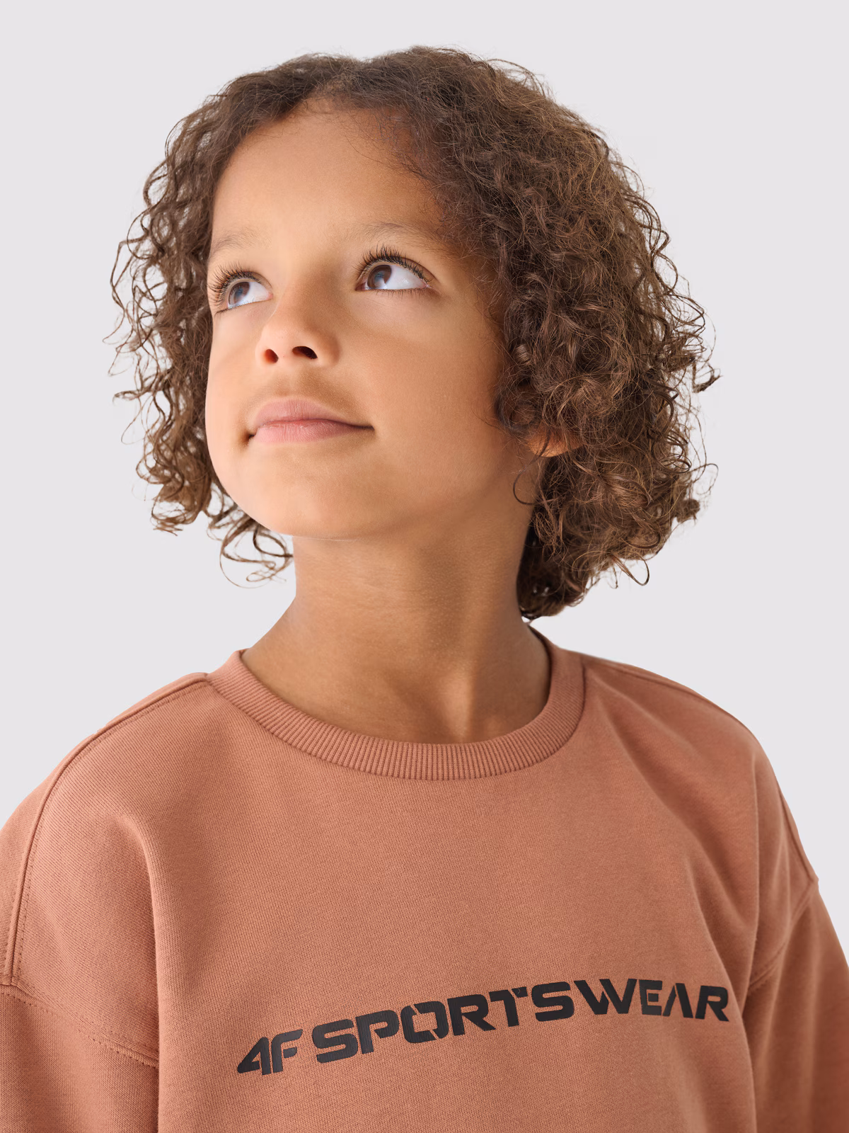 Bluza dresowa nierozpinana bez kaptura chłopięca - beżowa