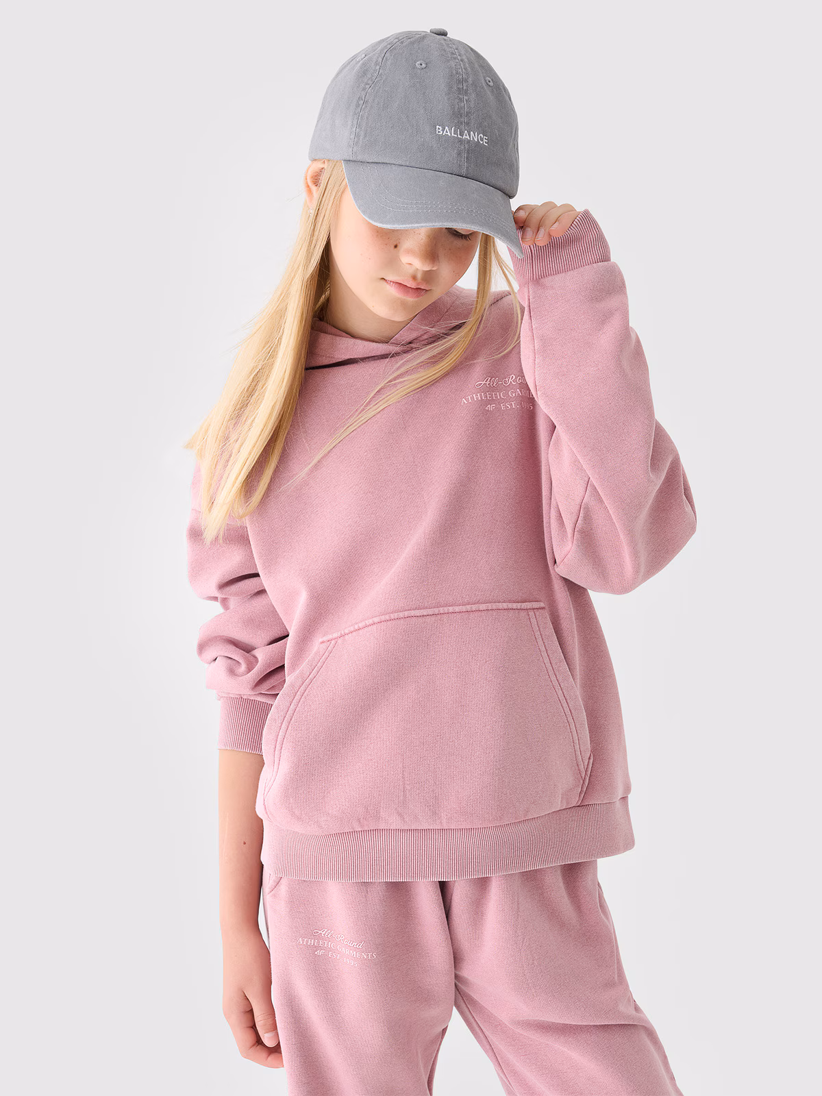 Bluza dresowa nierozpinana z kapturem dziewczęca - różowa