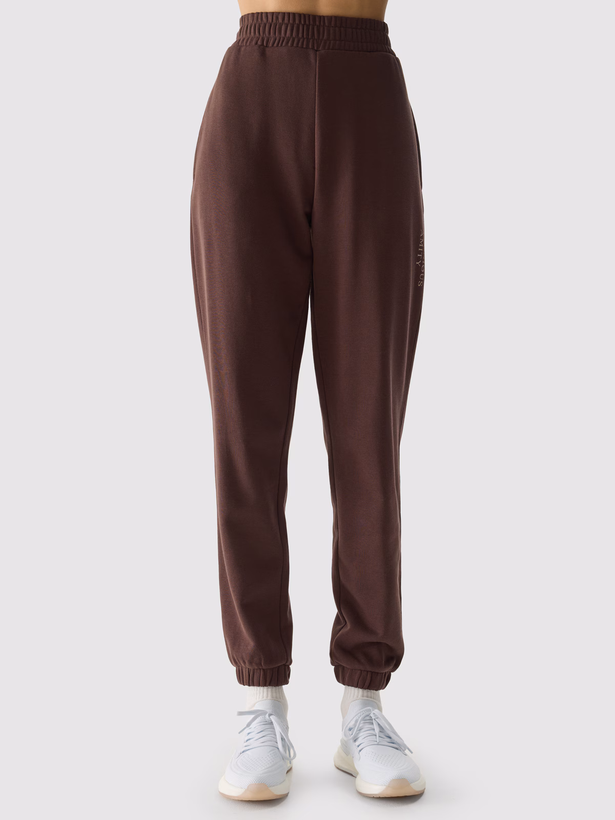 Spodnie dresowe joggery damskie - kremowe