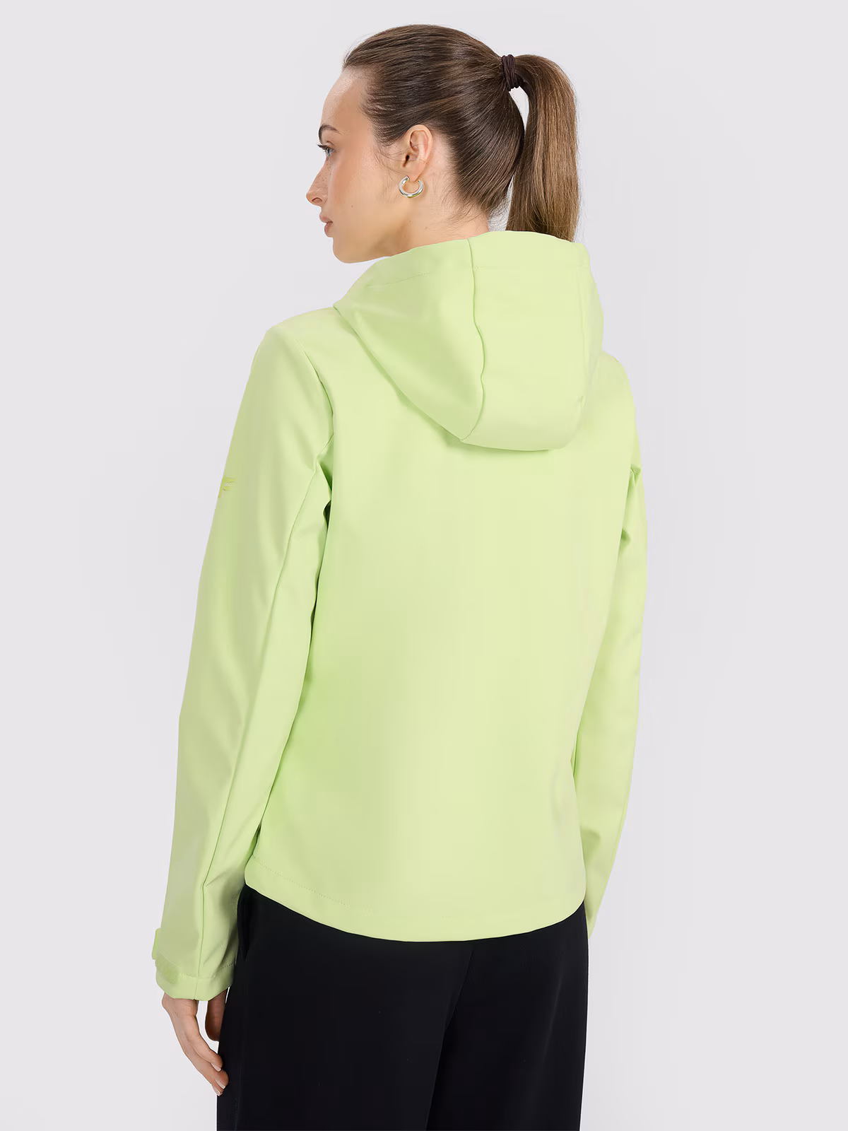 Kurtka softshell wiatroodporna membrana 5000 damska - czarna