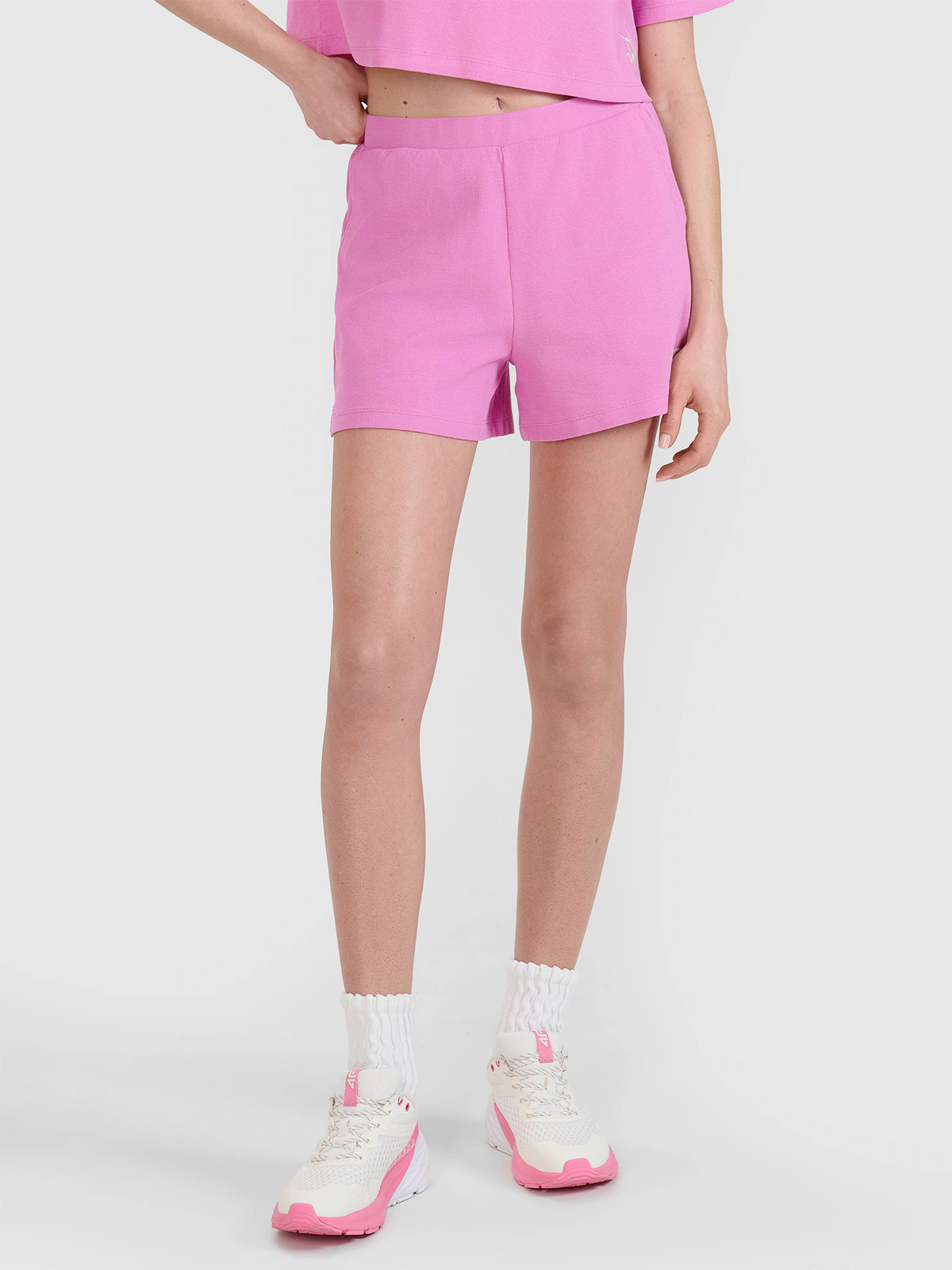 Spodenki dresowe z waflowej dzianiny damskie - białe