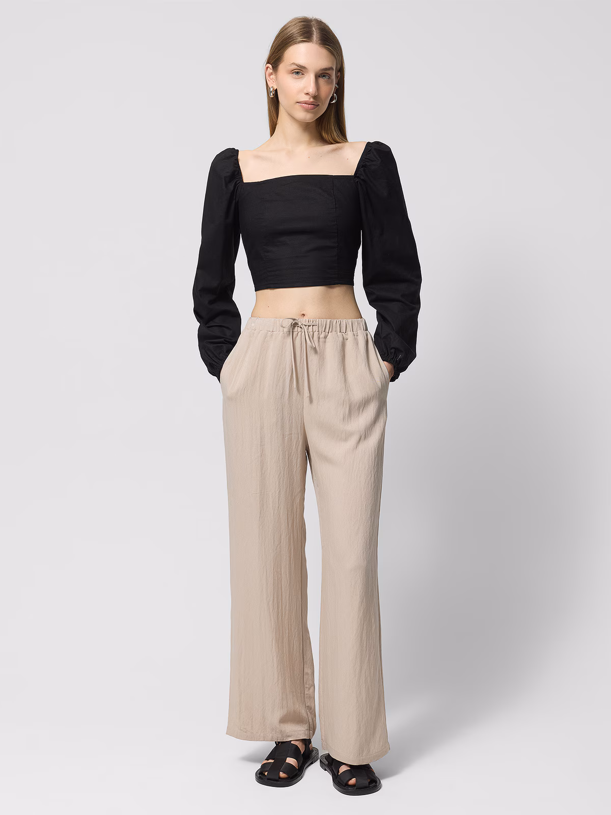 Koszula crop z lnem damska Outhorn - czarna