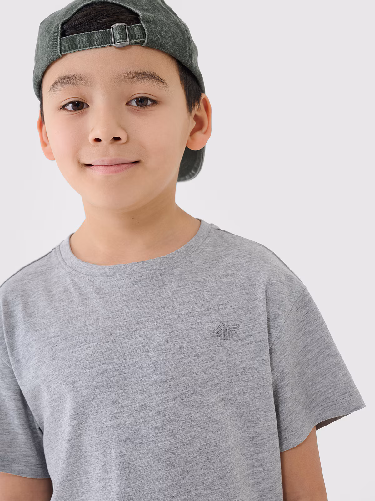 T-shirt gładki chłopięcy - czarny