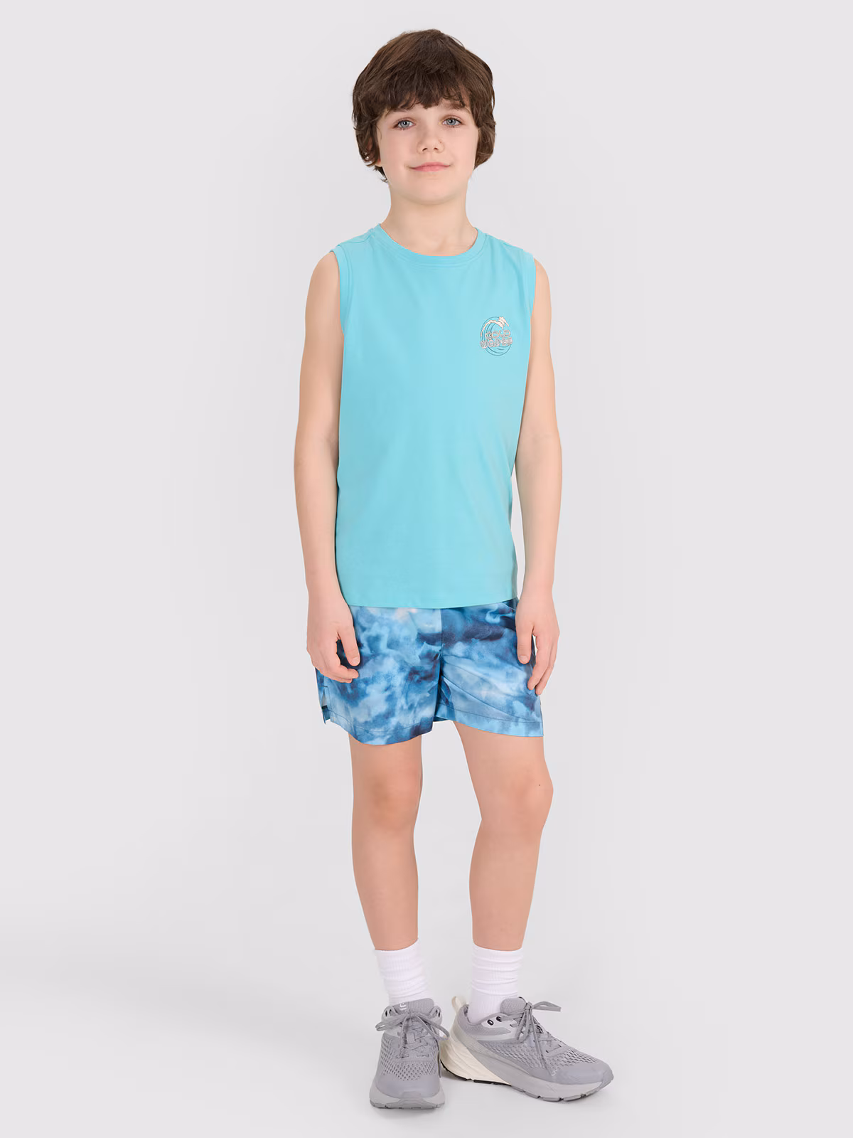 Tank top regular z nadrukiem chłopięcy - turkusowy