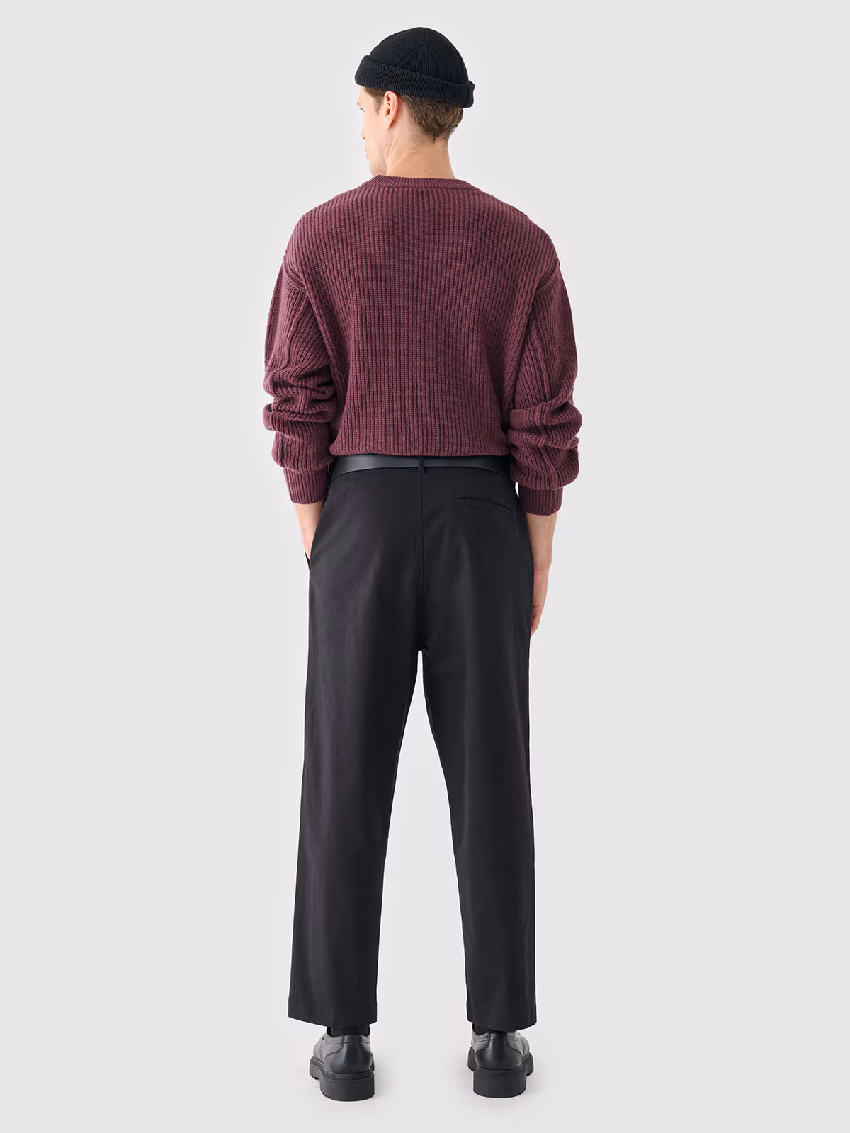 Spodnie tkaninowe męskie Outhorn - czarne