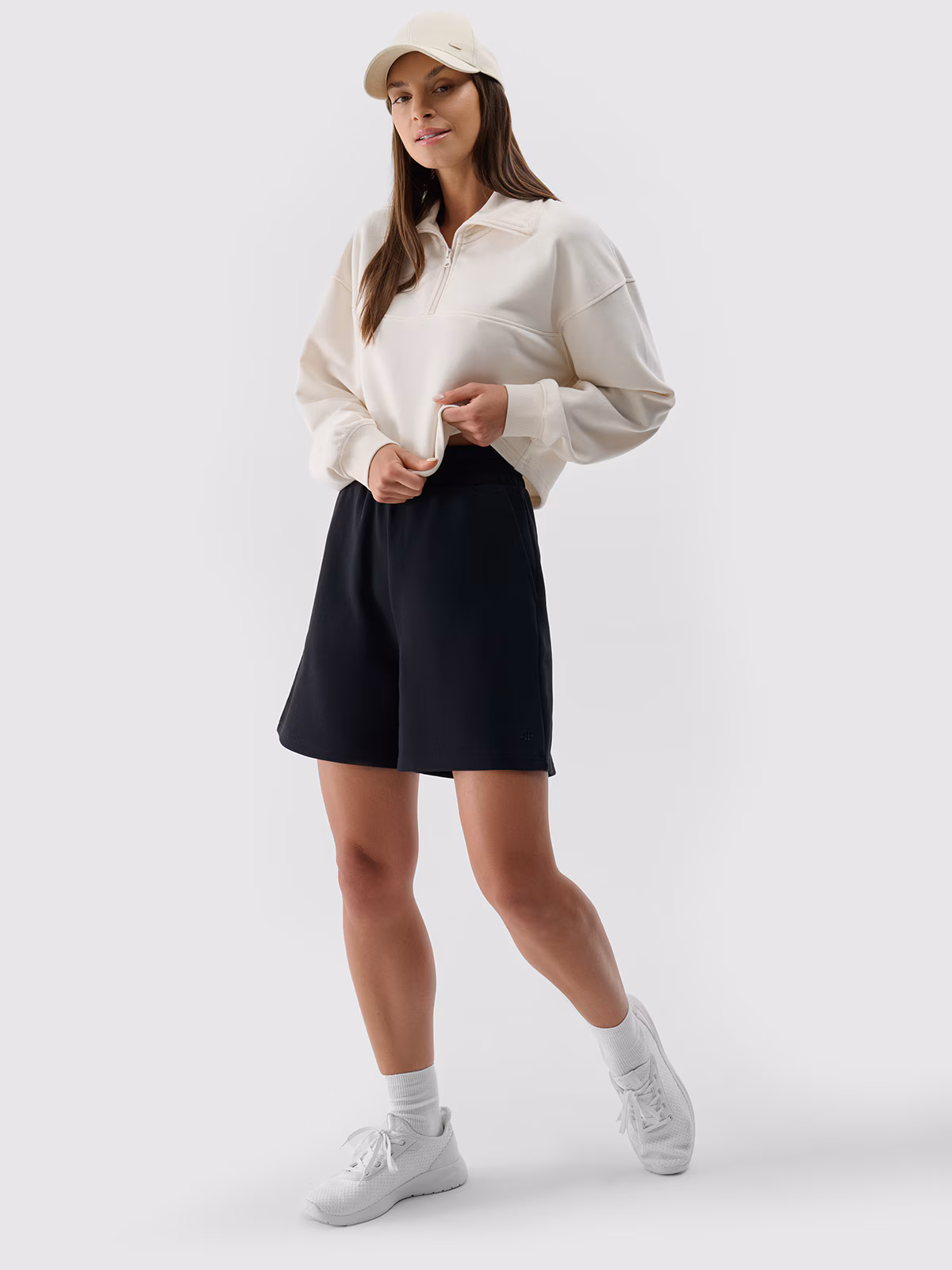 Spodenki dresowe damskie - fioletowe