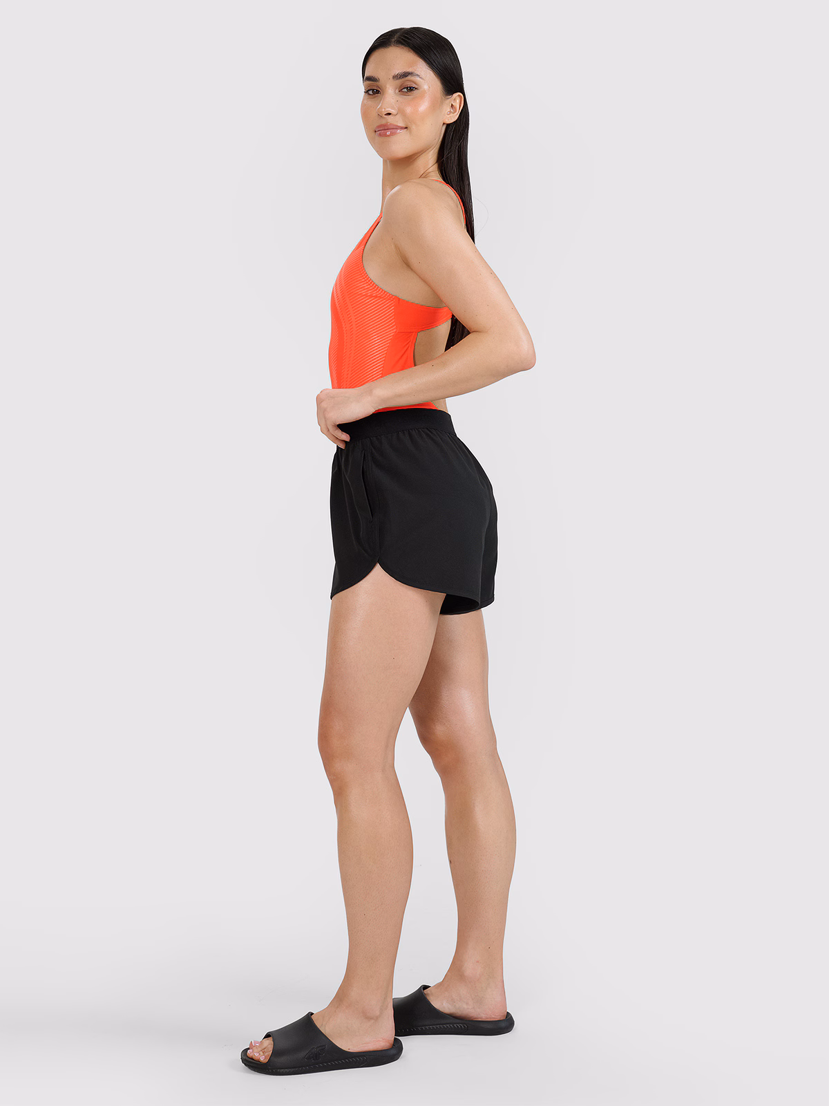 Spodenki plażowe damskie - czerwone