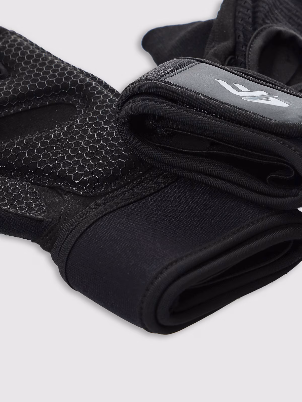 Rękawiczki treningowe z atypoślizgowymi elementami męskie - czarne