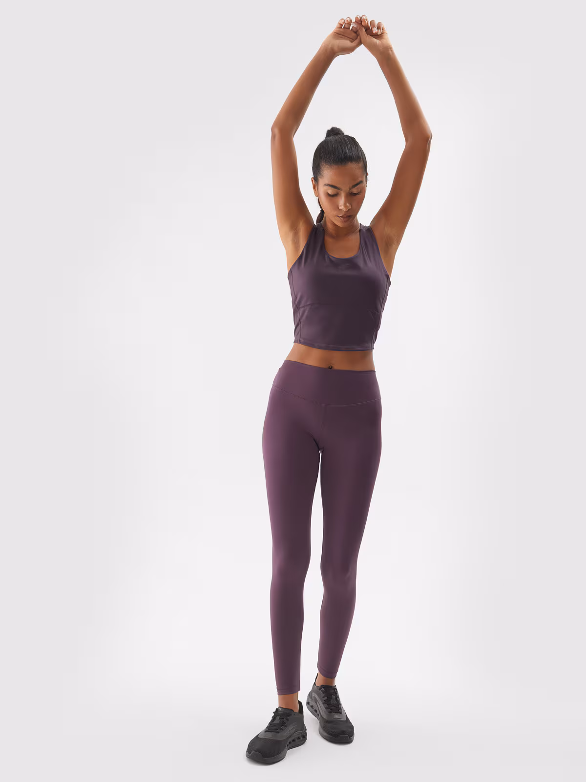 Legginsy treningowe ze średnim stanem damskie - fioletowe
