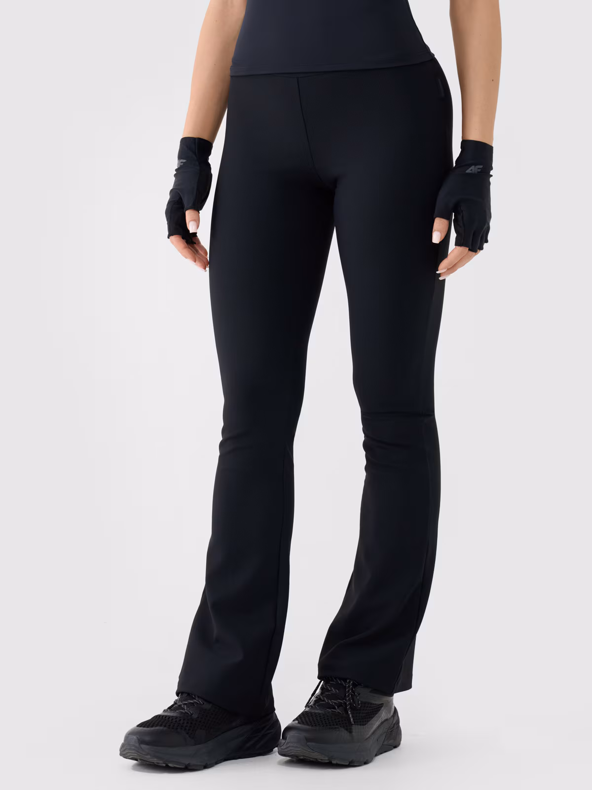 Legginsy z prążkowanej dzianiny damskie - czarne