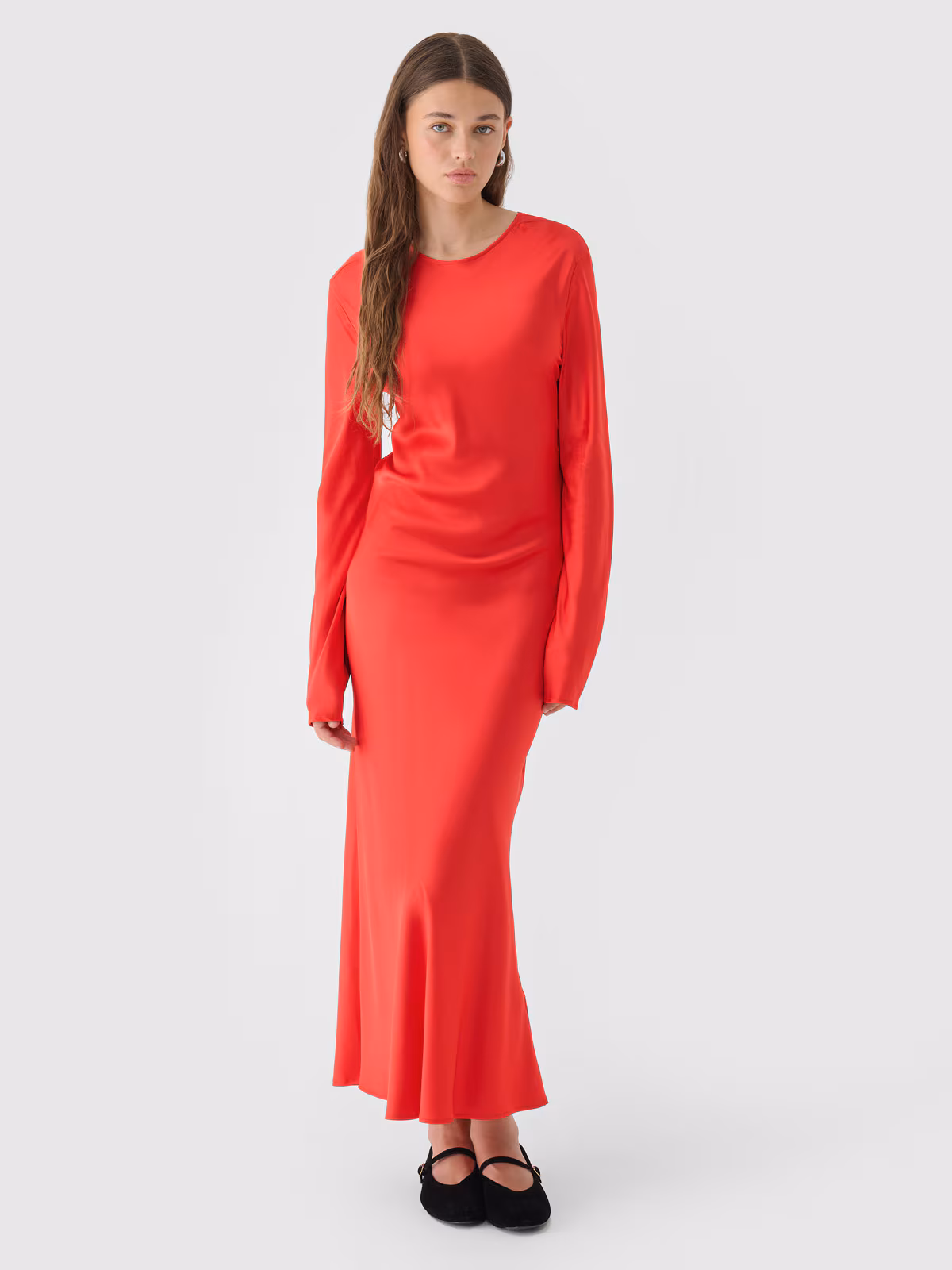 Sukienka maxi z wiskozy damska Outhorn - czerwona