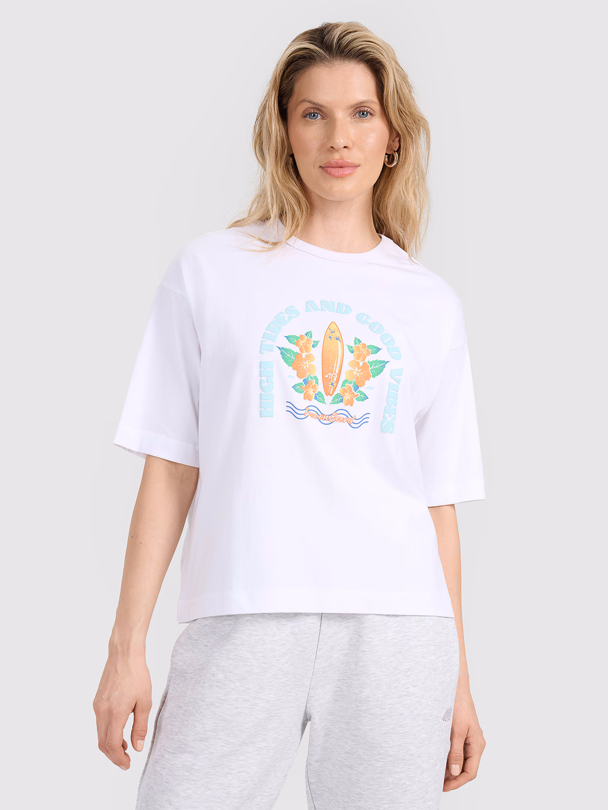 T-shirt oversize z nadrukiem damski - czarny