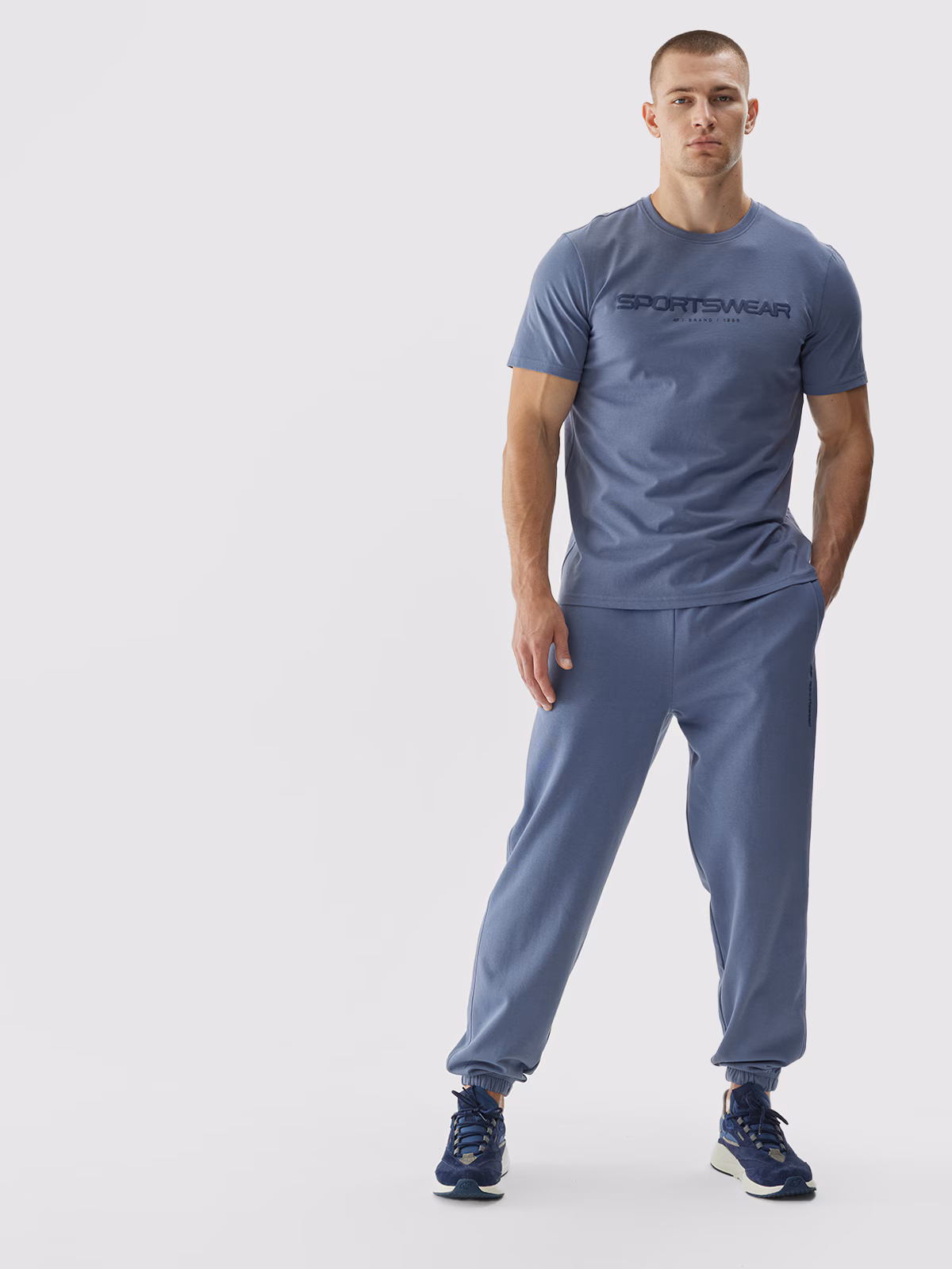 Spodnie dresowe joggery męskie - niebieskie