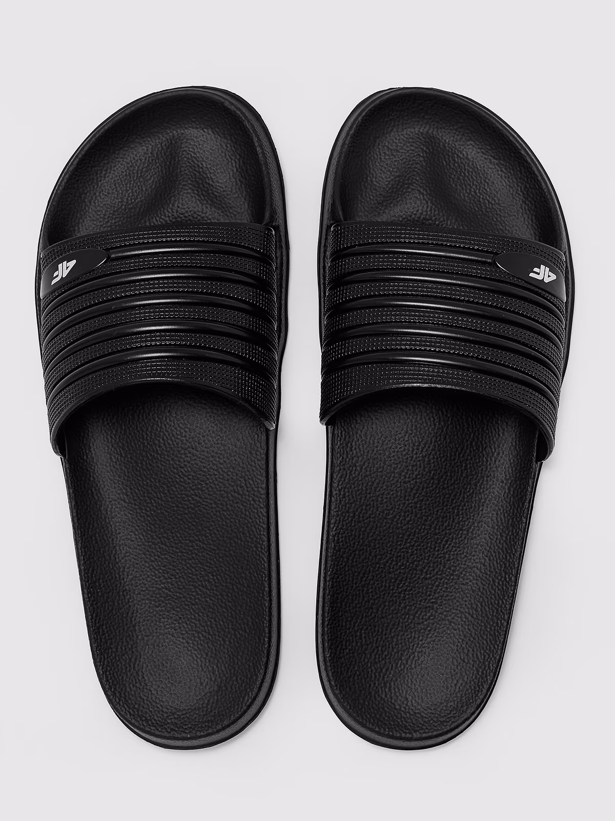 Klapki męskie - czarne