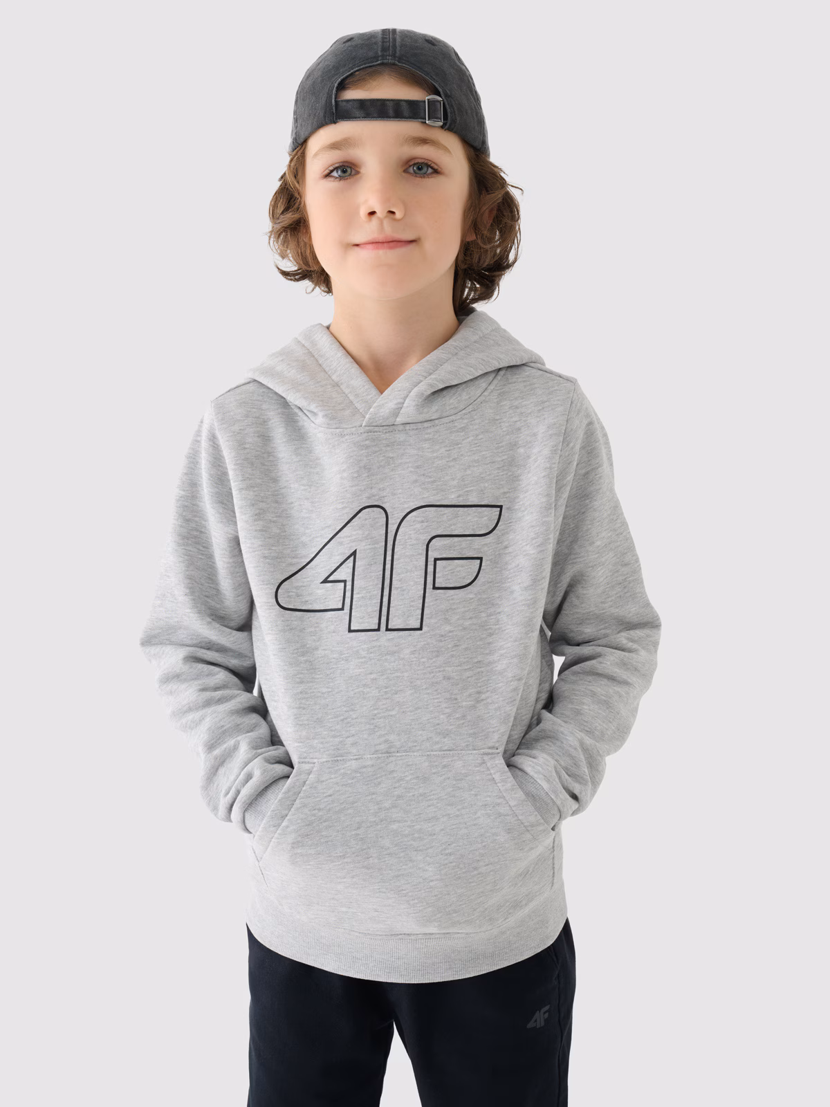 Bluza dresowa nierozpinana z kapturem chłopięca - niebieska