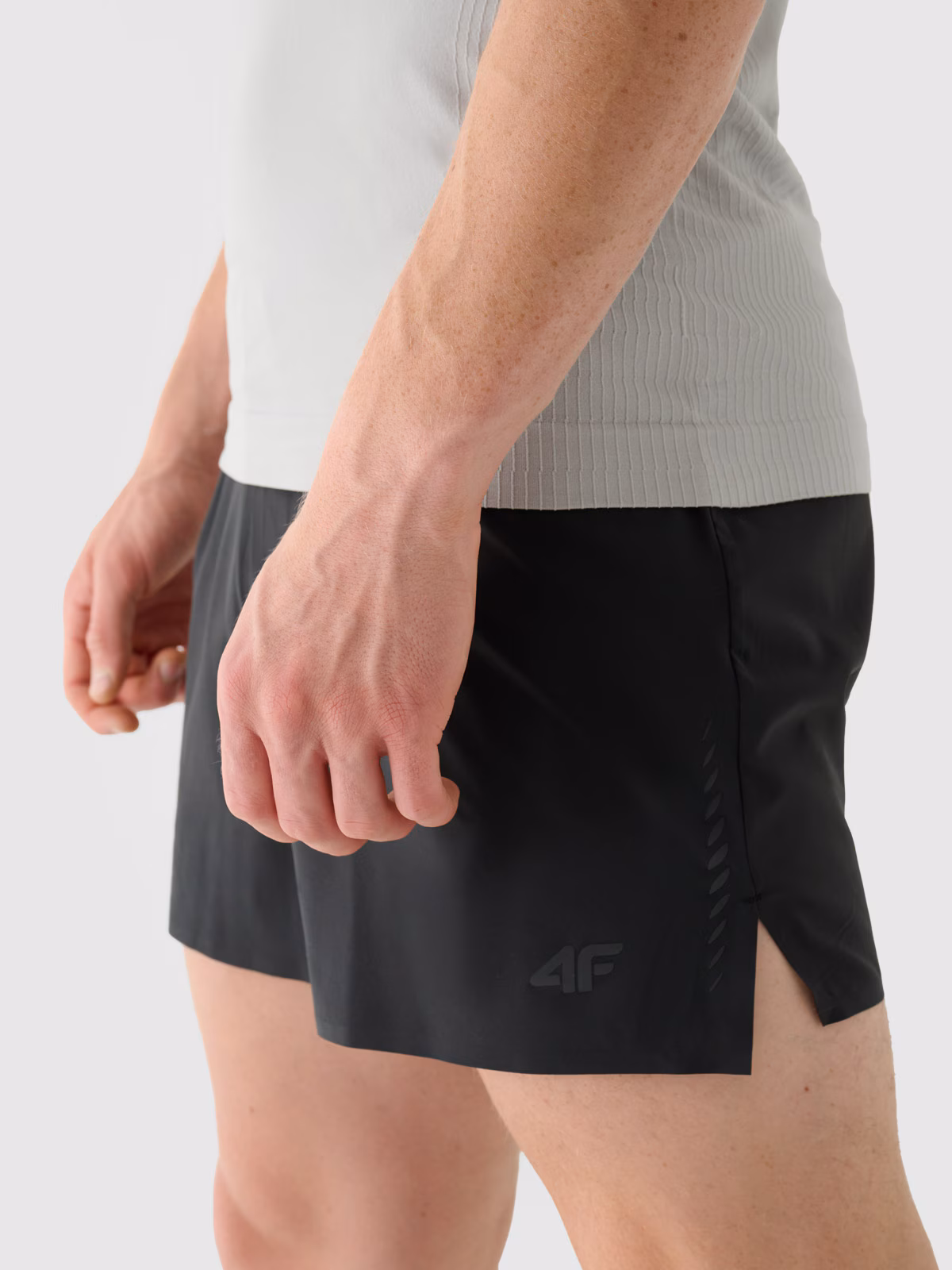 Spodenki do biegania szybkoschnące męskie - fioletowe