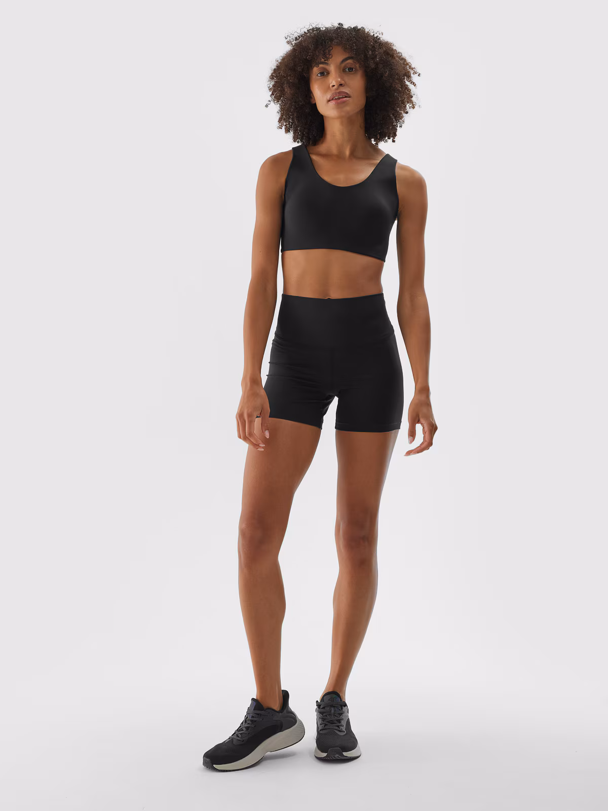 Legginsy krótkie treningowe damskie - czarne