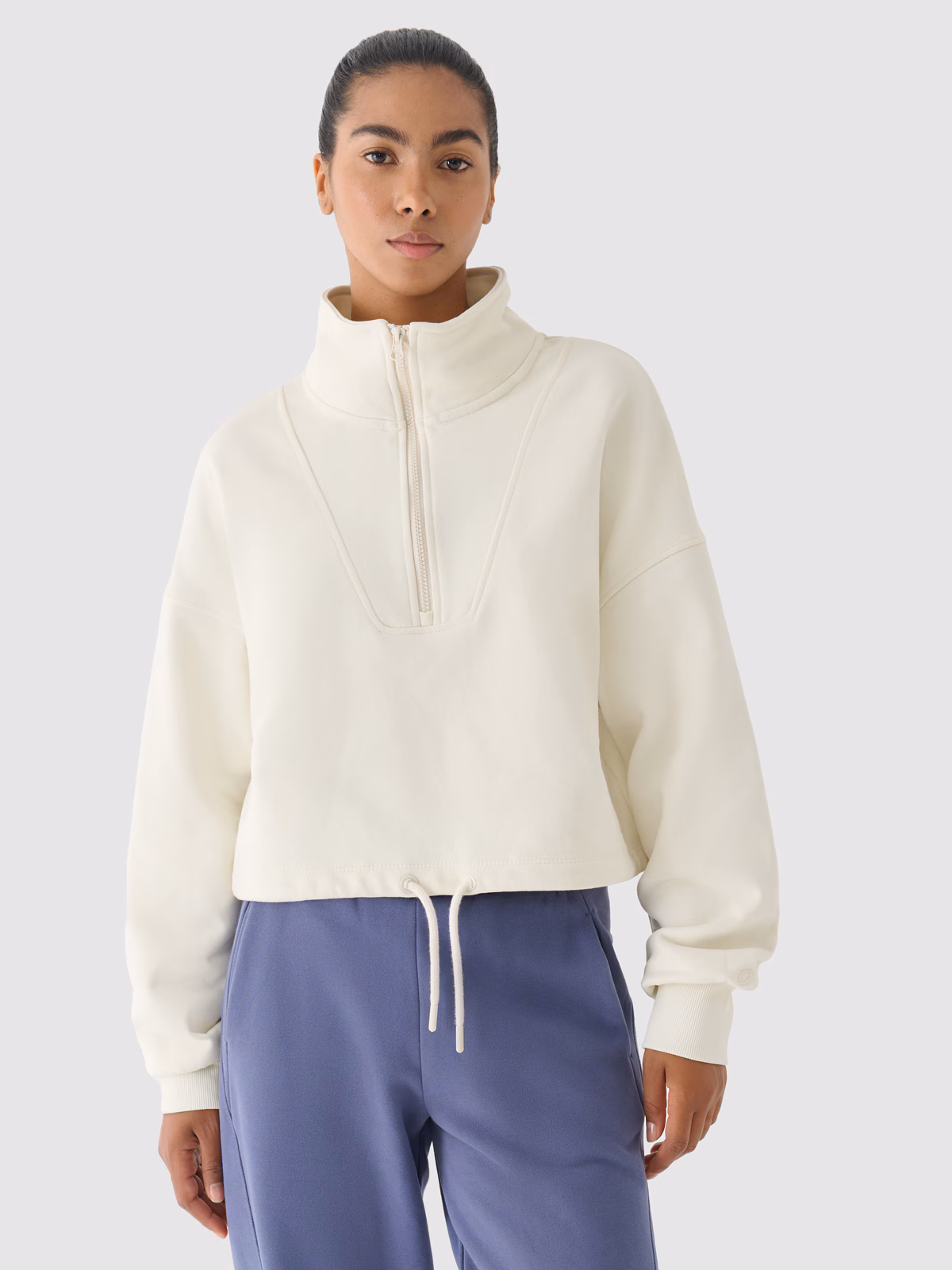 Bluza dresowa bez kaptura damska 4F x Anna Lewandowska - fioletowa