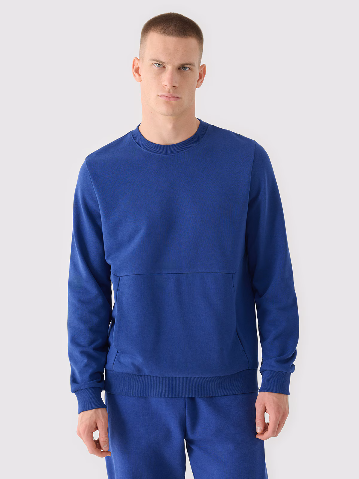 Bluza dresowa nierozpinana bez kaptura męska - granatowa