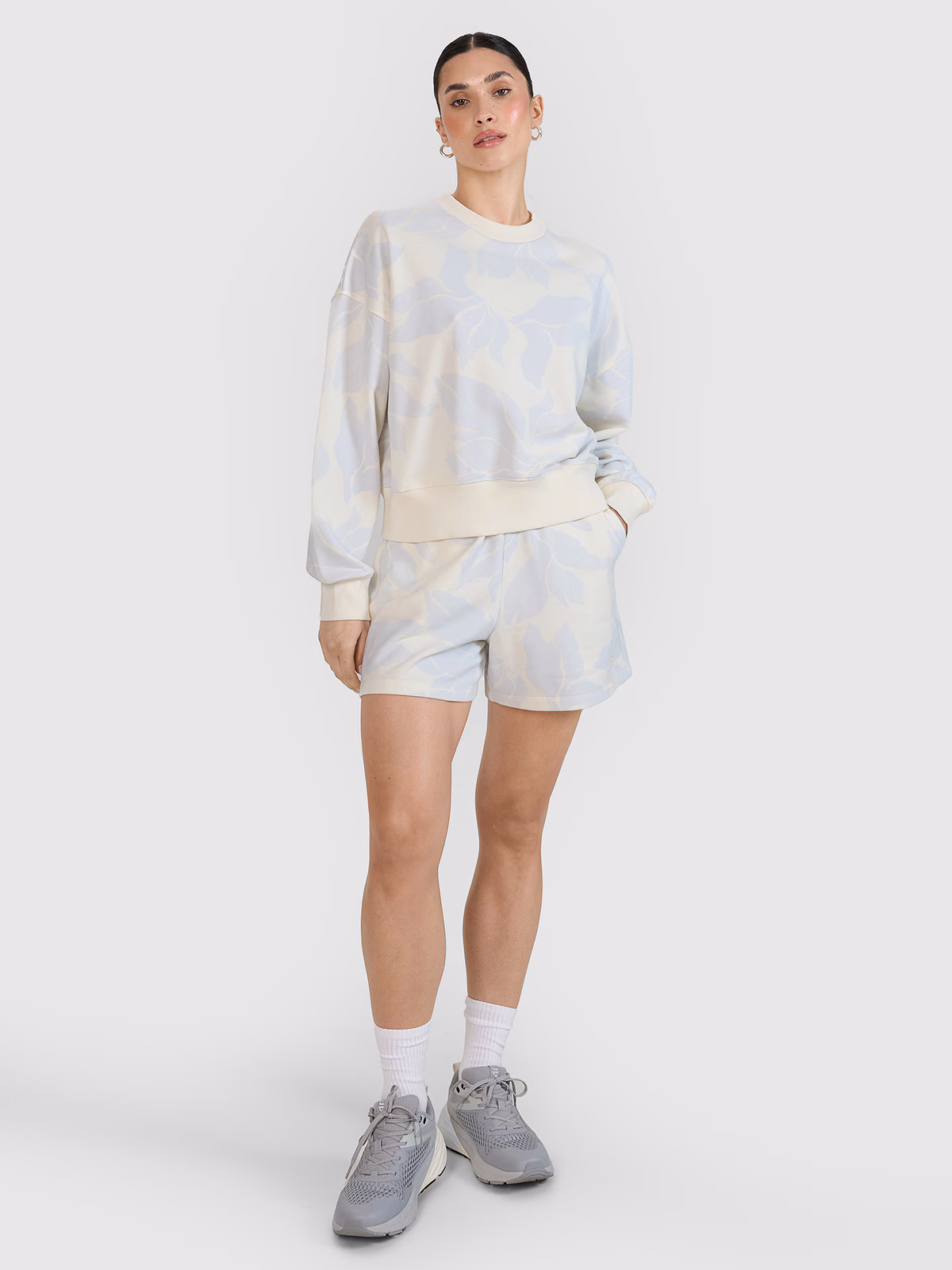 Bluza dresowa nierozpinana bez kaptura damska - multikolor