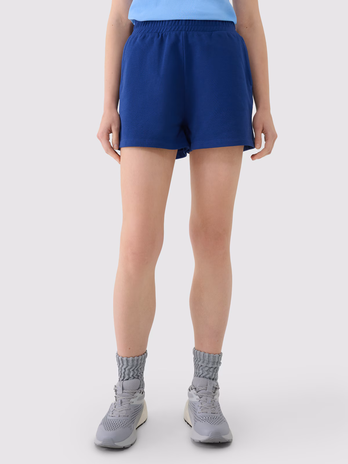 Spodenki dresowe damskie - granatowe