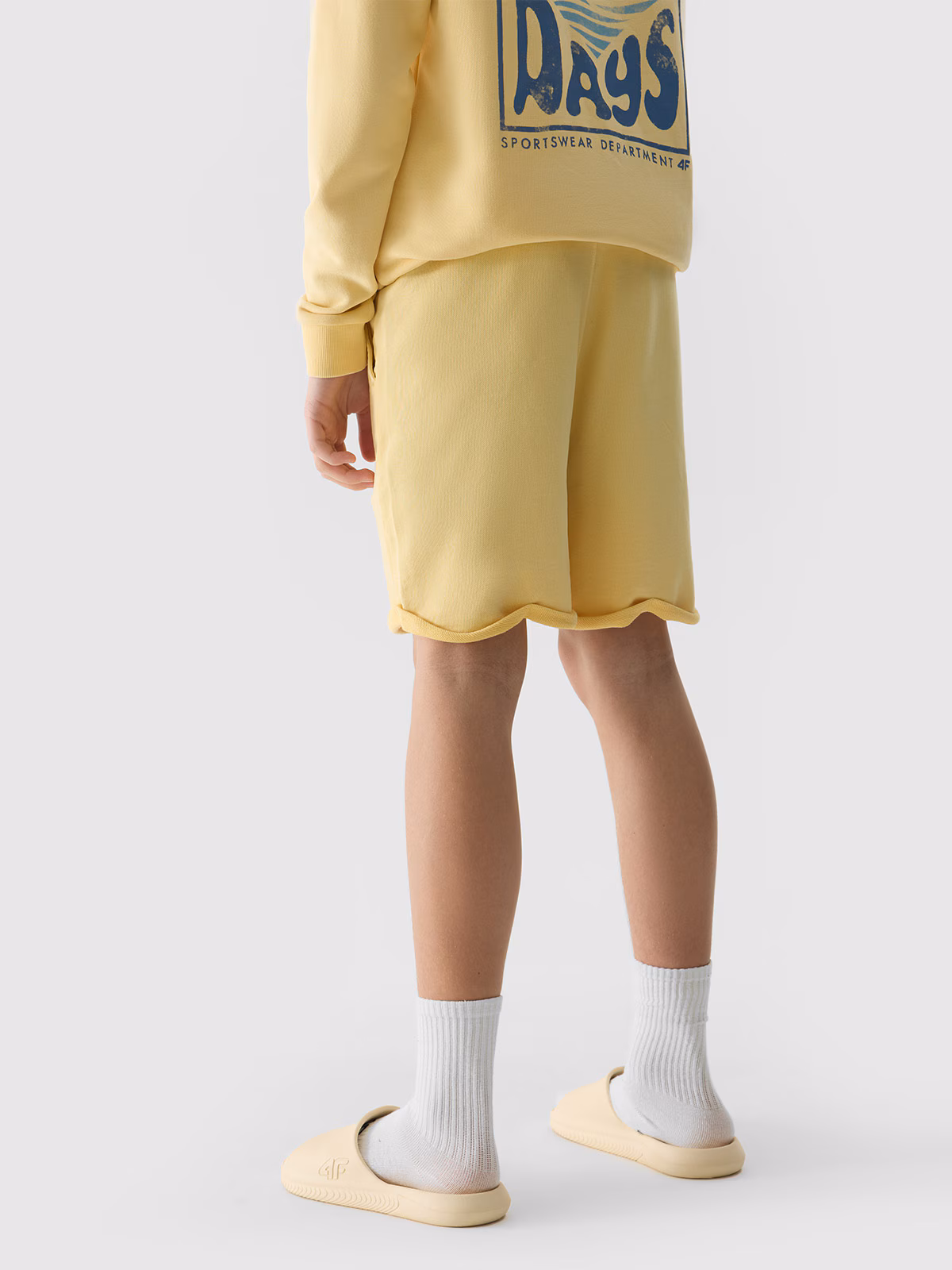 Spodenki dresowe chłopięce - żółte