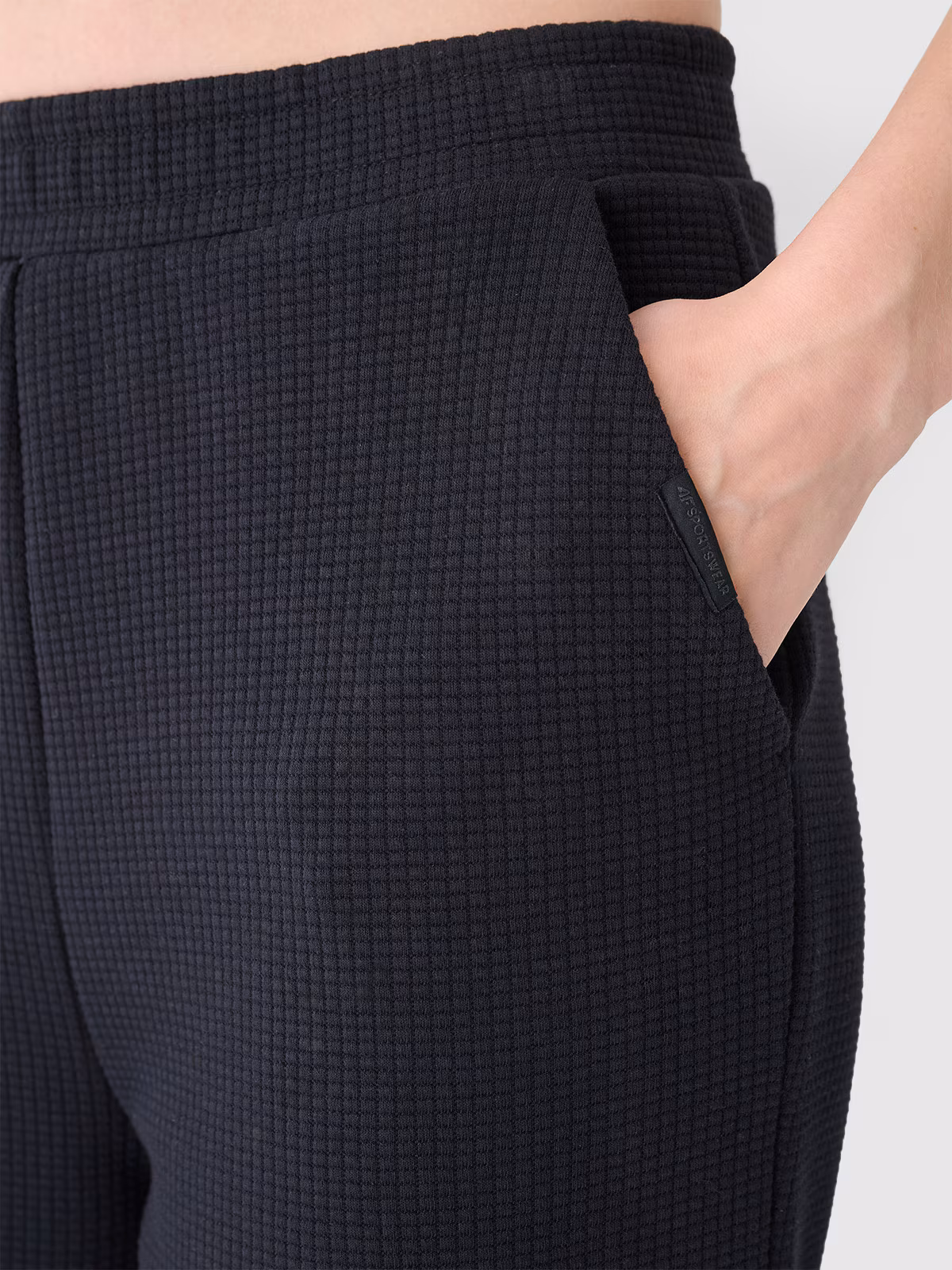 Spodnie dresowe joggery damskie - białe