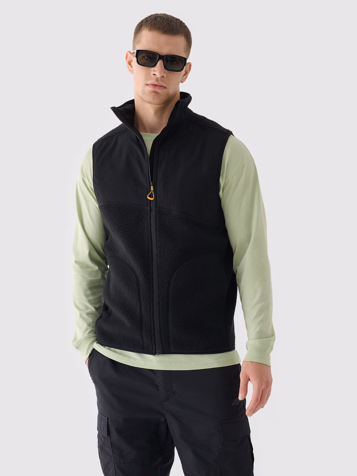 Bezrękawnik sherpa ze stójką męski - czarny