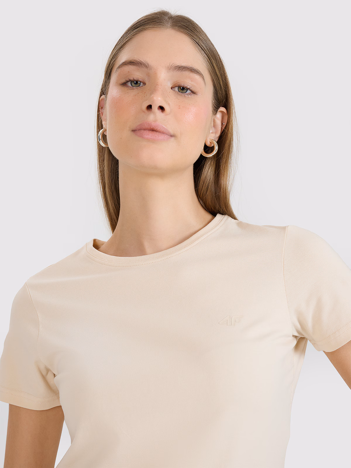 T-shirt slim gładki damski - beżowy