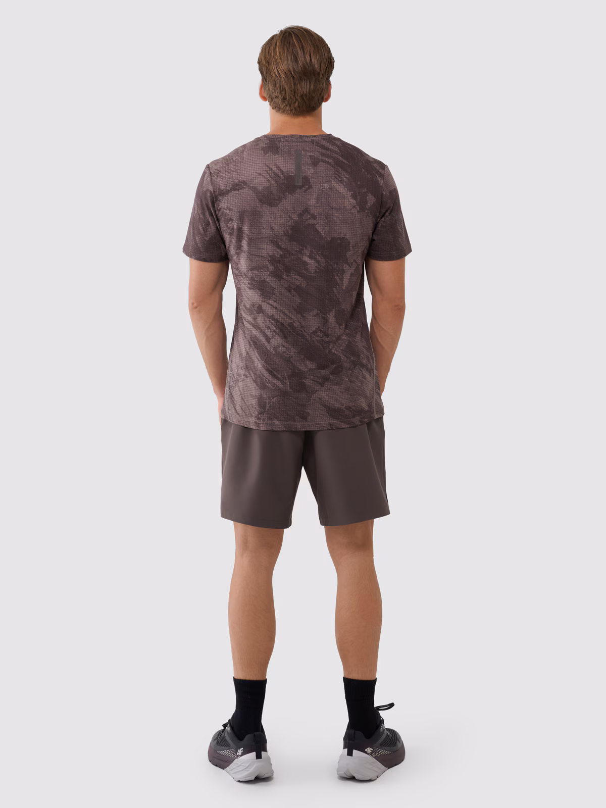 Spodenki treningowe szybkoschnące męskie - beżowe