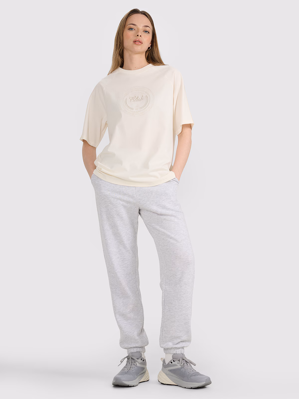 T-shirt oversize z nadrukiem damski - czarny