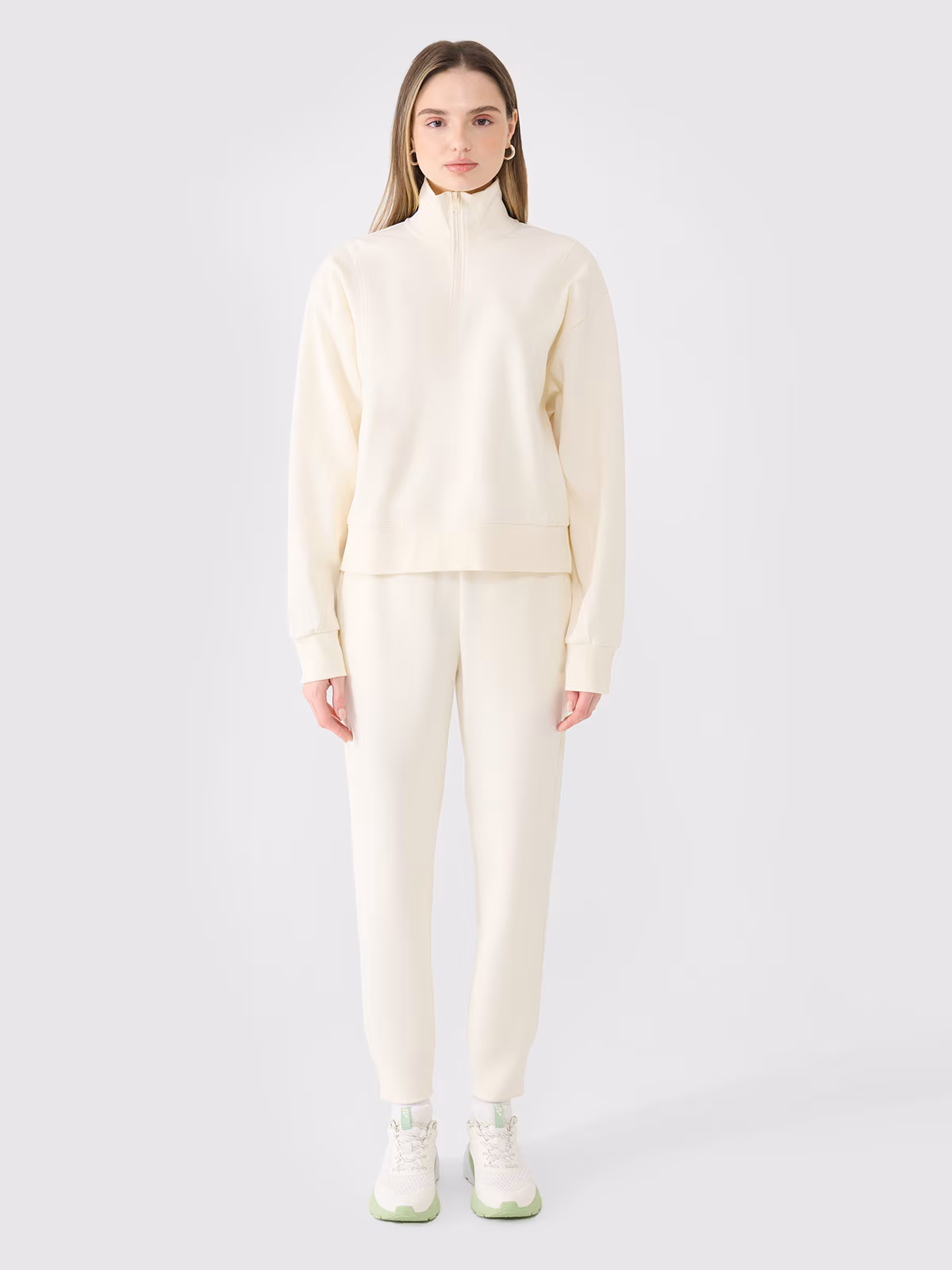 Spodnie dresowe joggery damskie - białe