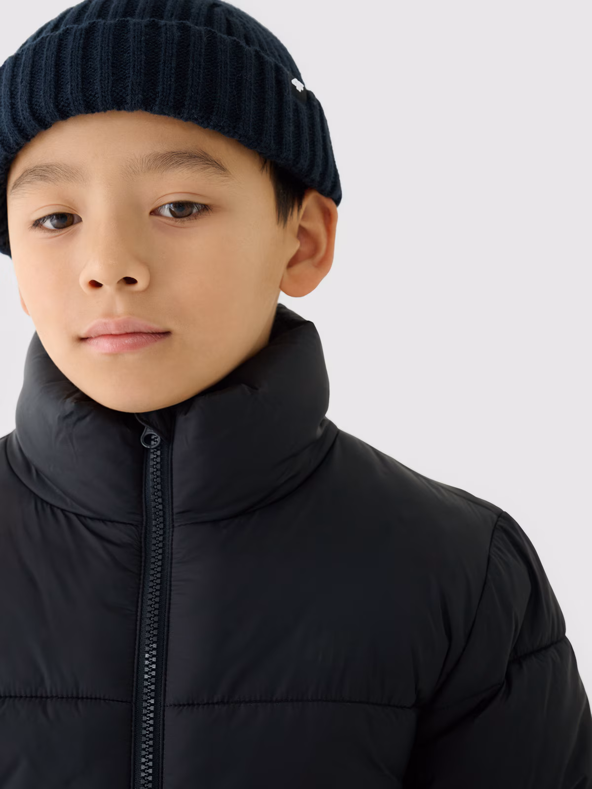 Kurtka puchowa z wypełnieniem syntetycznym dziecięca - czarna