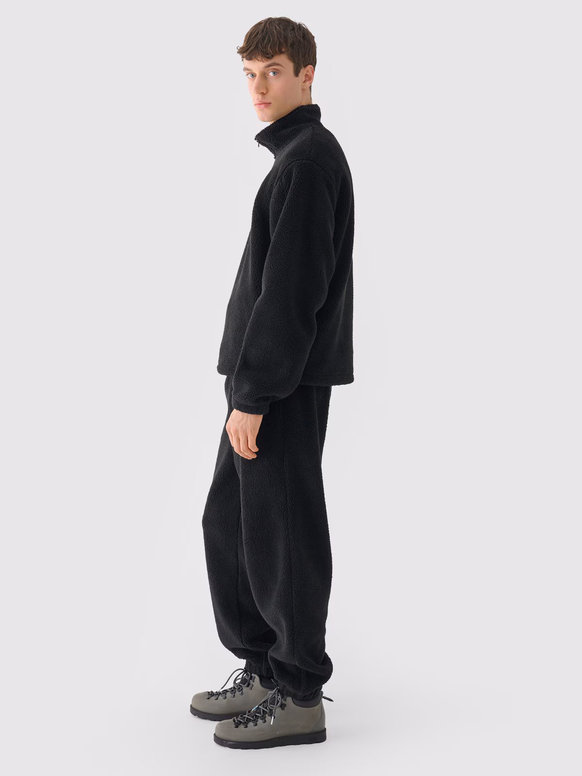 Polar sherpa nierozpinany ze stójką męski Outhorn - czarny