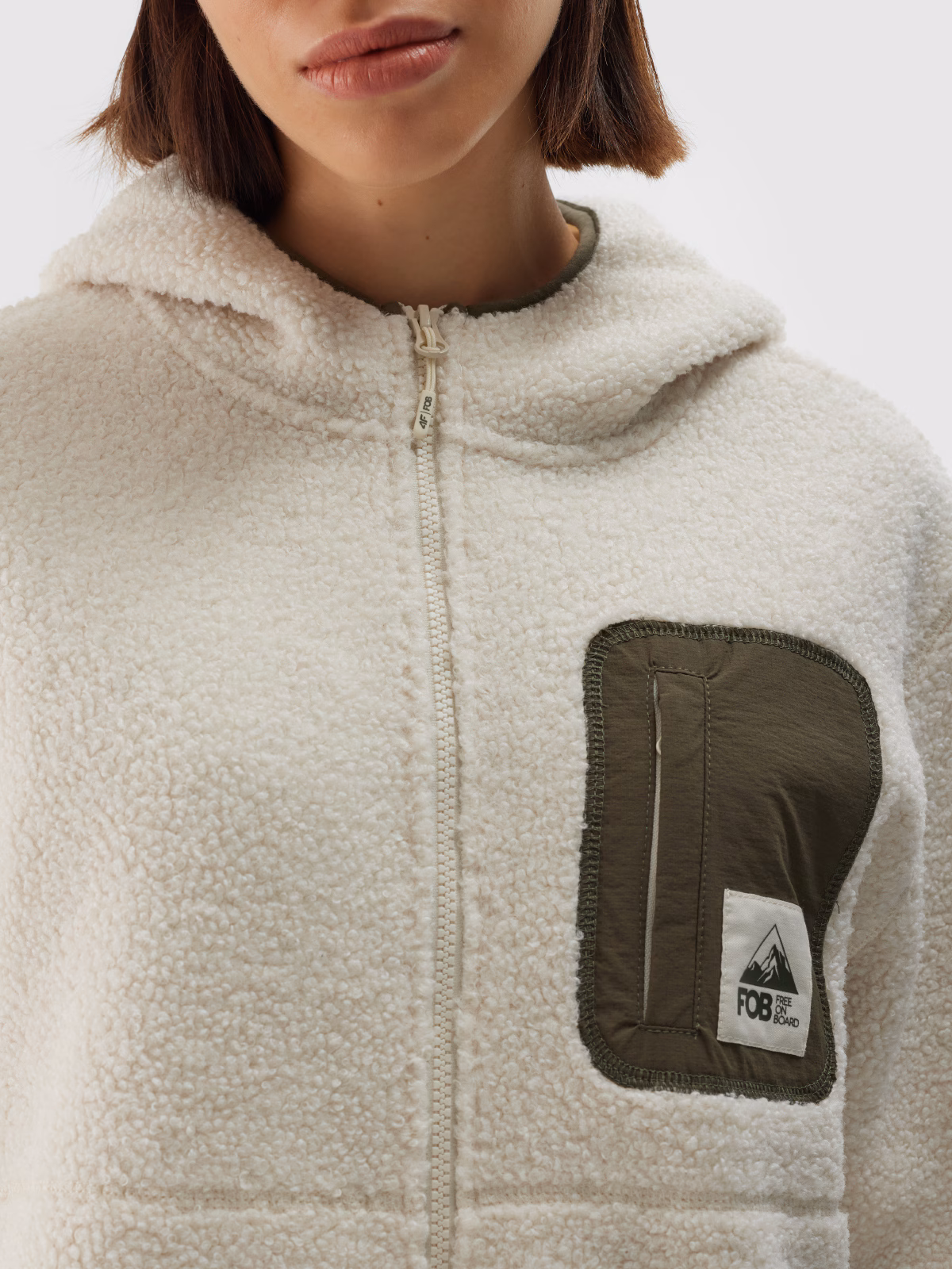 Polar sherpa z kapturem regular damski - biały