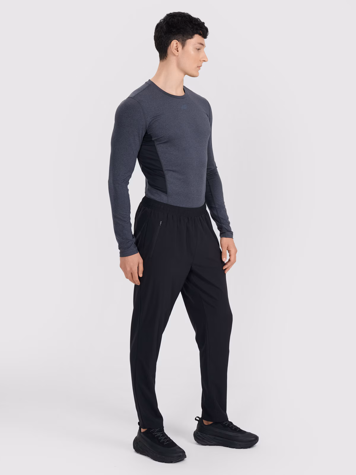 Spodnie treningowe szybkoschnące męskie - czarne