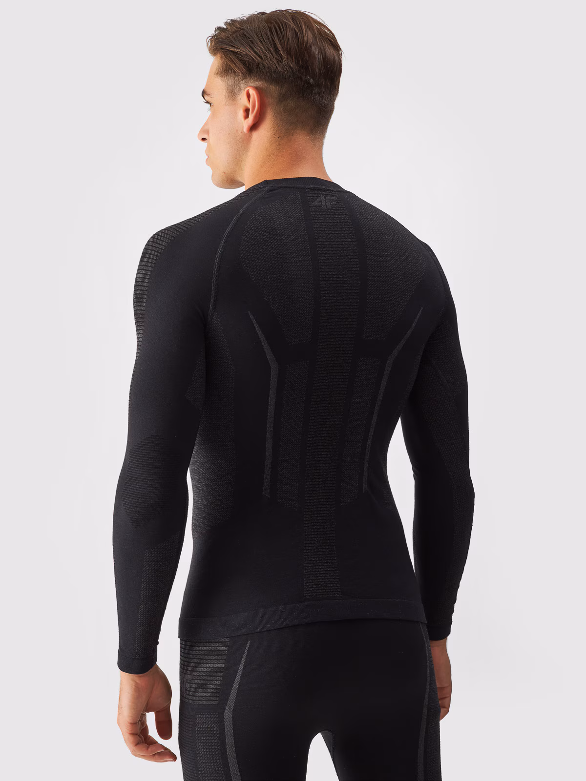 Bielizna termoaktywna bezszwowa z wełną Merino (góra) męska - czarna