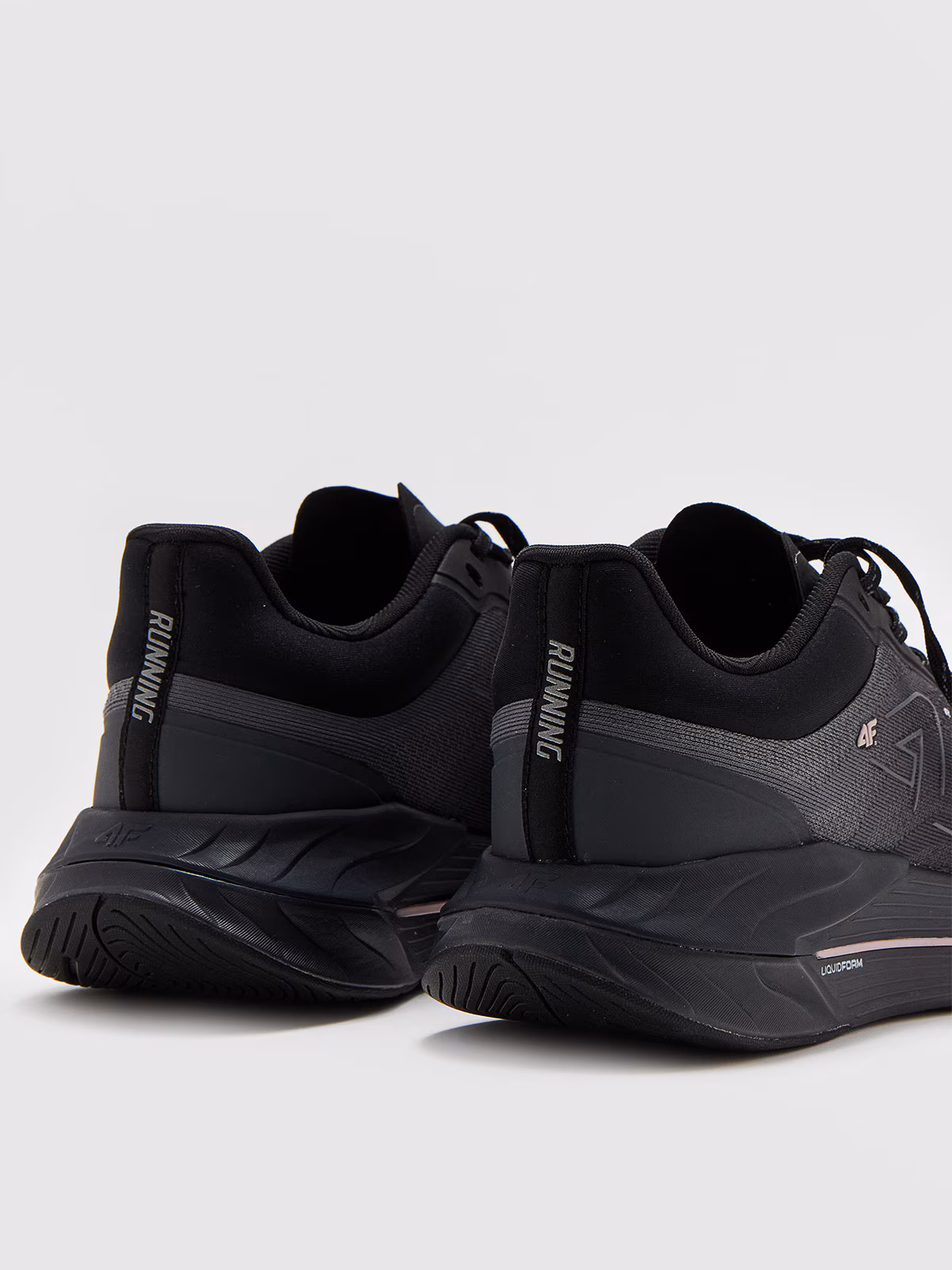 Buty do biegania EVRD4Y damskie - czarne